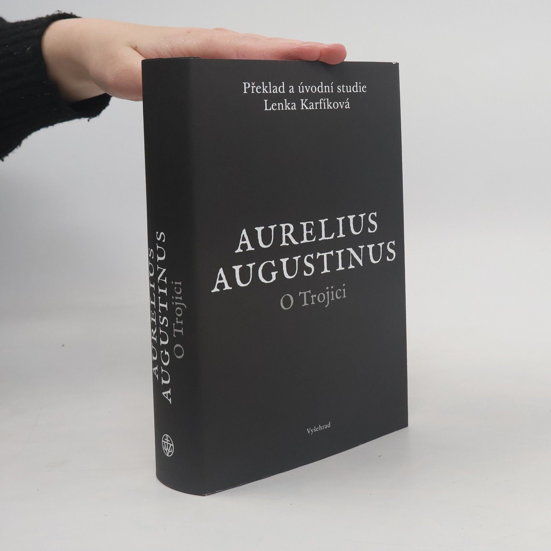 Lenka Karfíková O Trojici