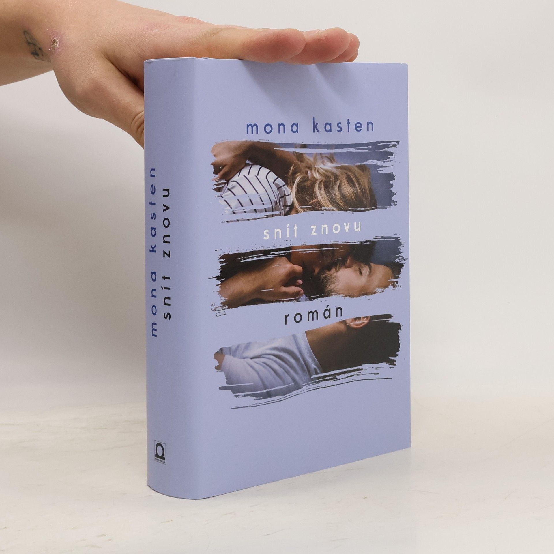 Mona Kasten Snít znovu