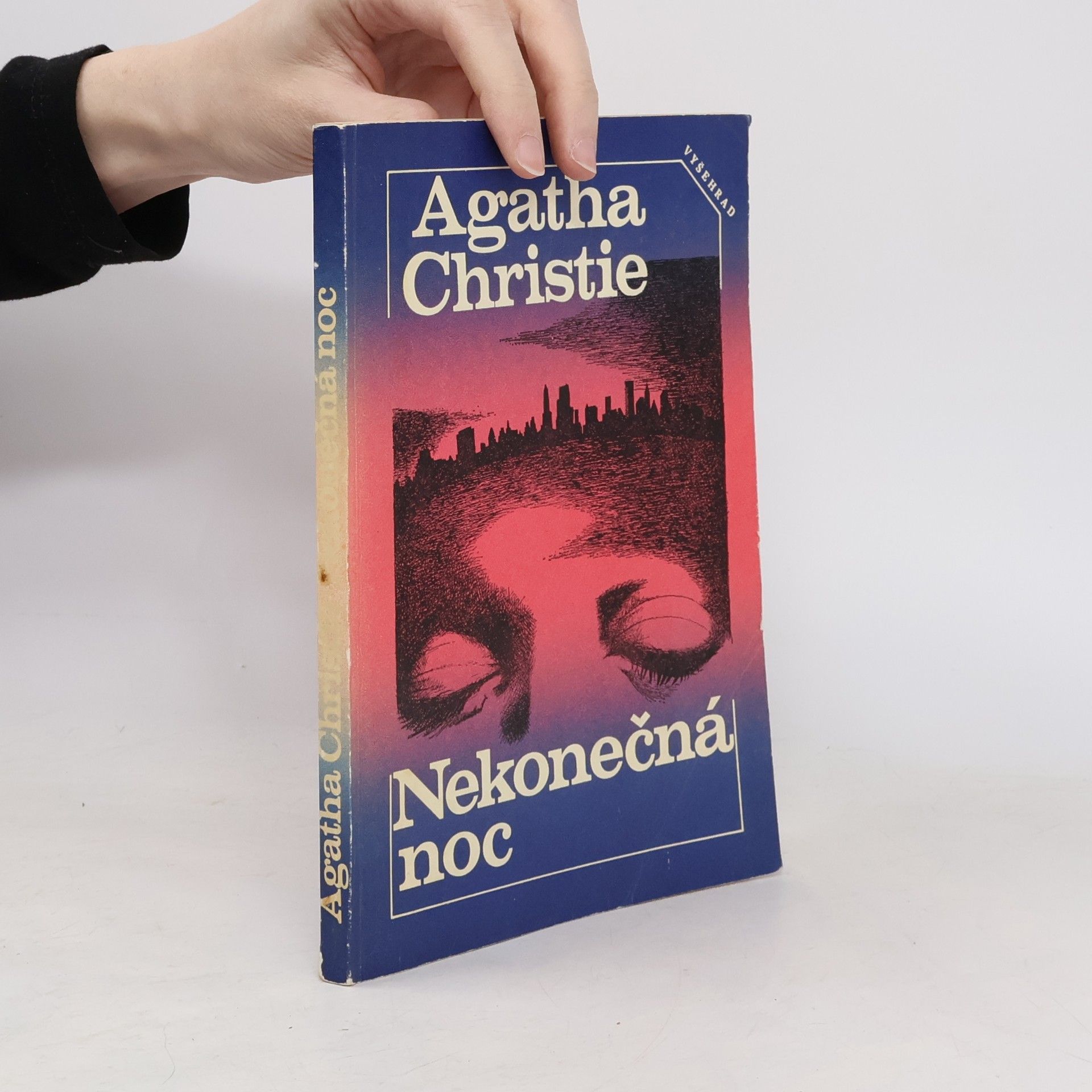 Agatha Christie Nekonečná noc