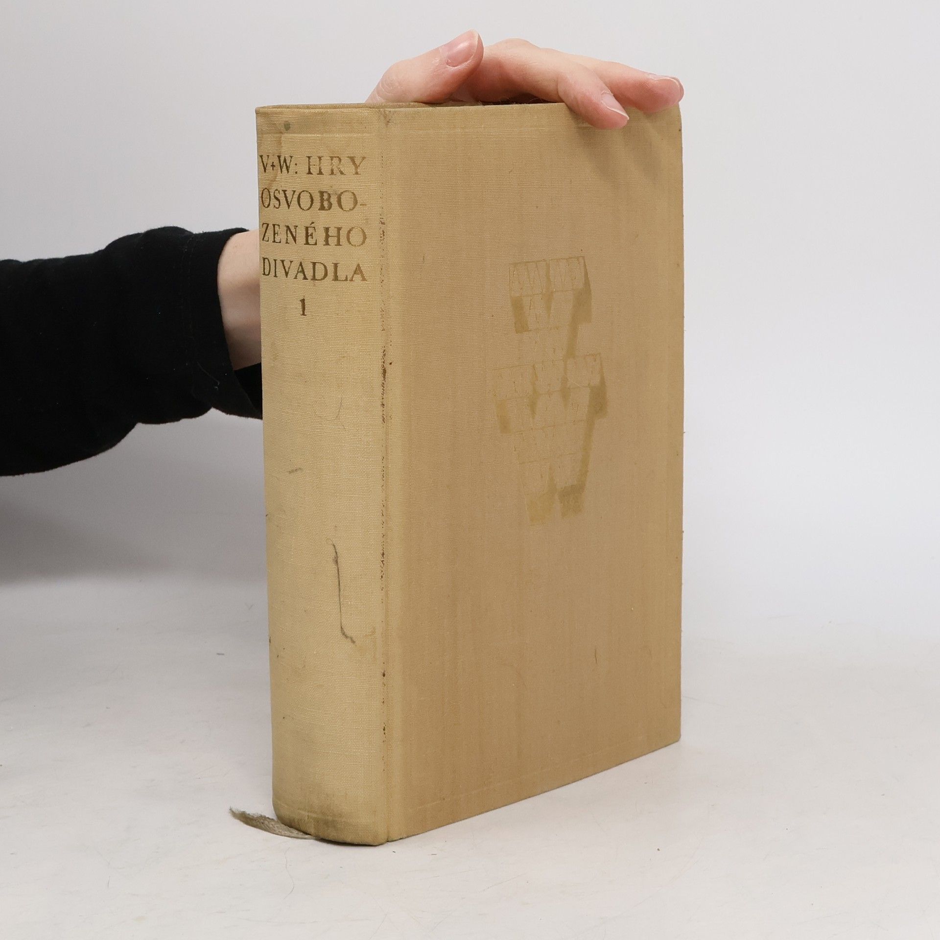 Jan Werich V + W. Hry Osvobozeného divadla I.