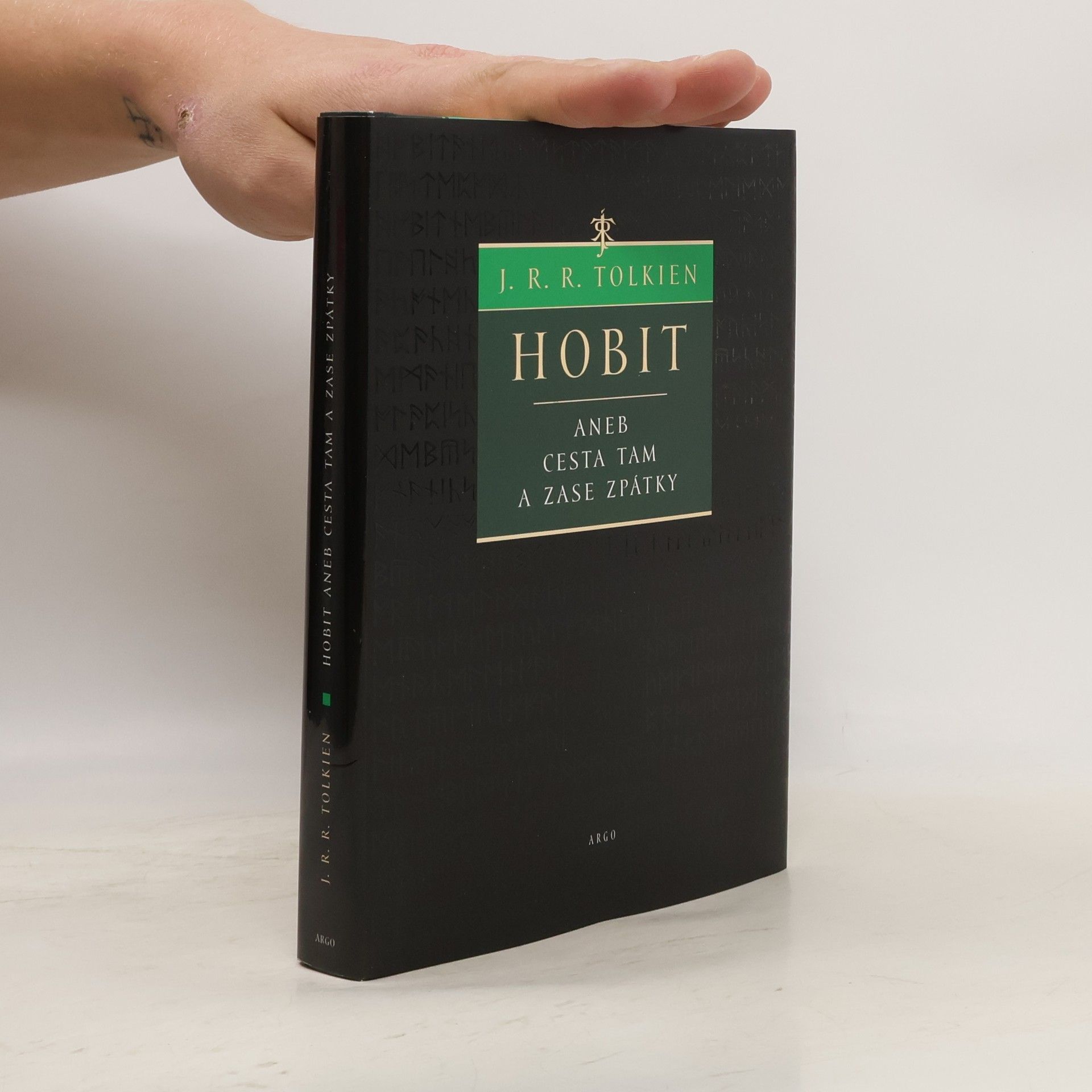 J. R. R. Tolkien Hobit, aneb, Cesta tam a zase zpátky