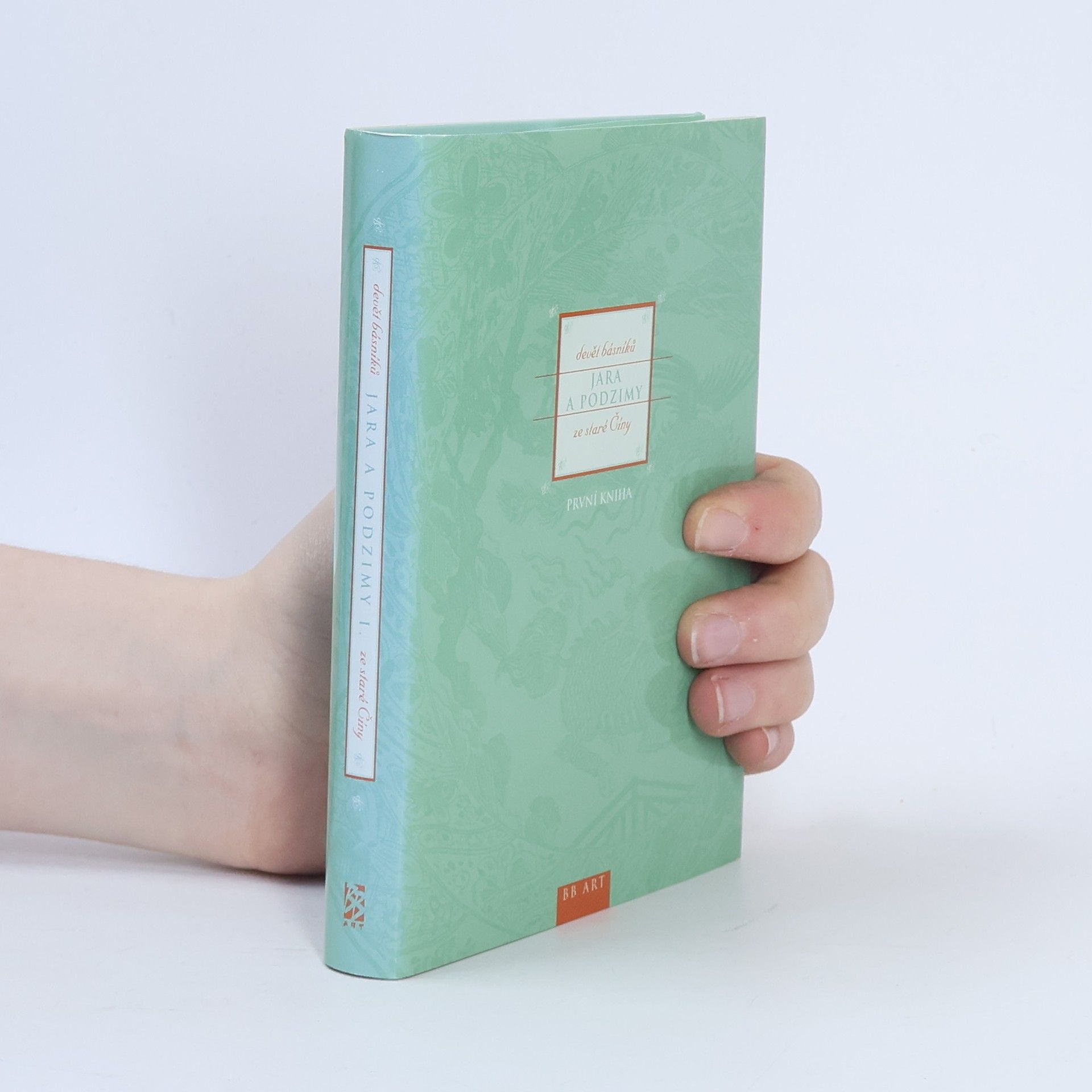 Zlata Černá Jara a podzimy. Devět básníků ze staré Číny