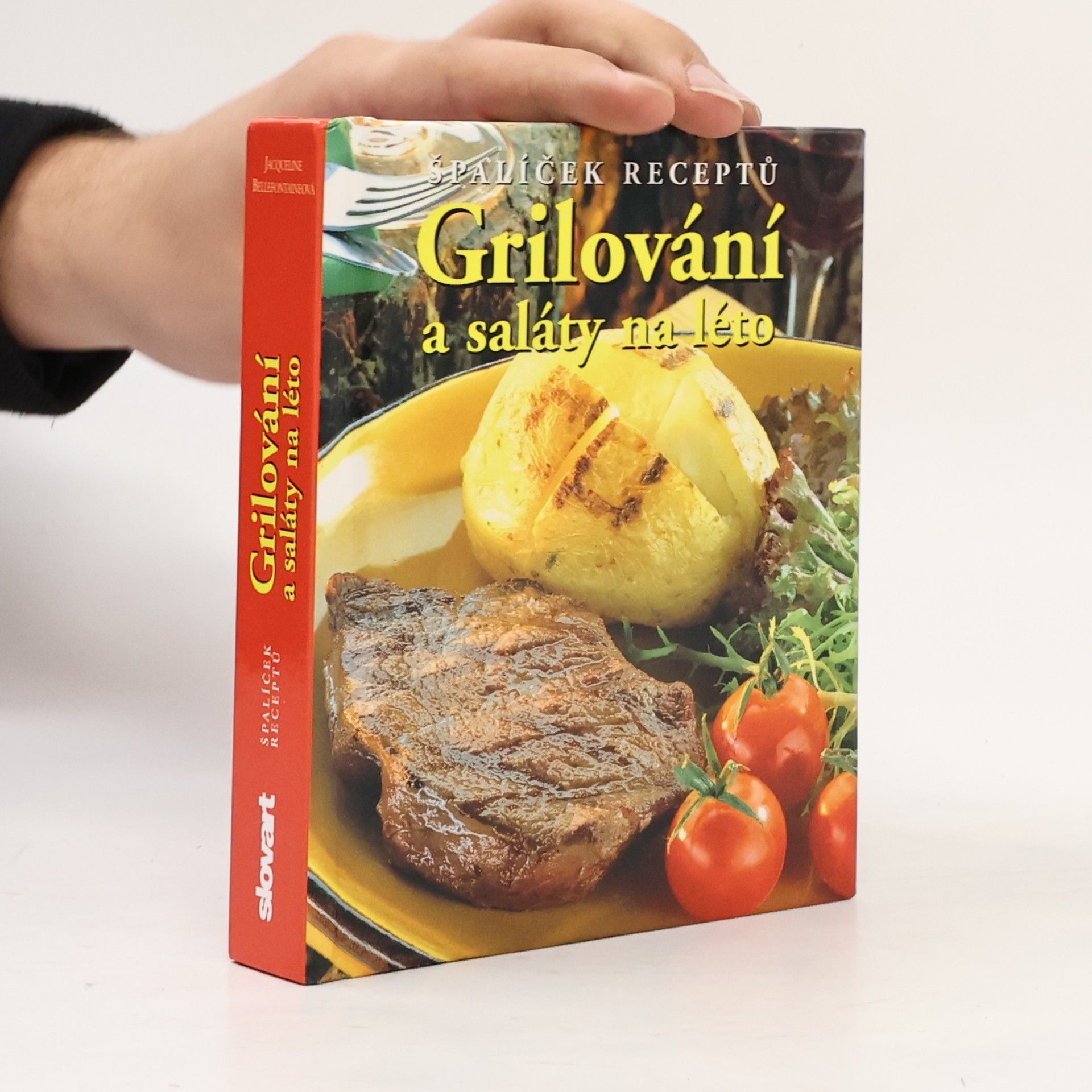 Grilování a saláty na léto