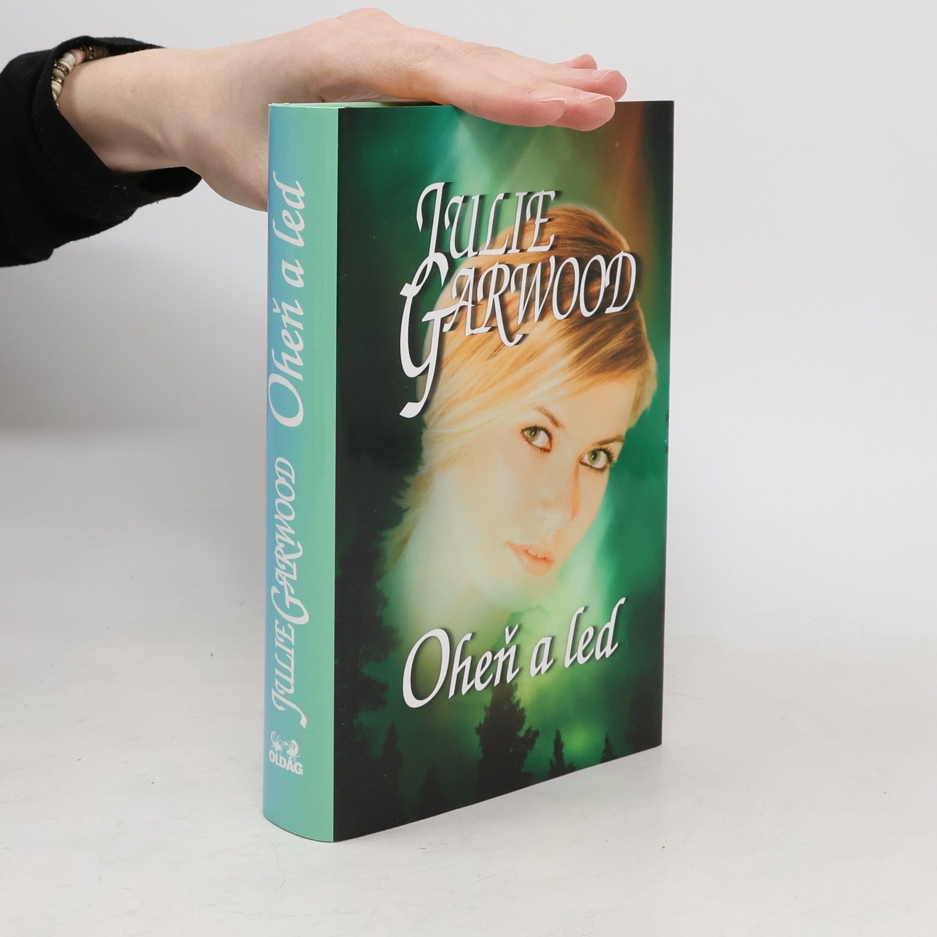 Julie Garwood Oheň a led