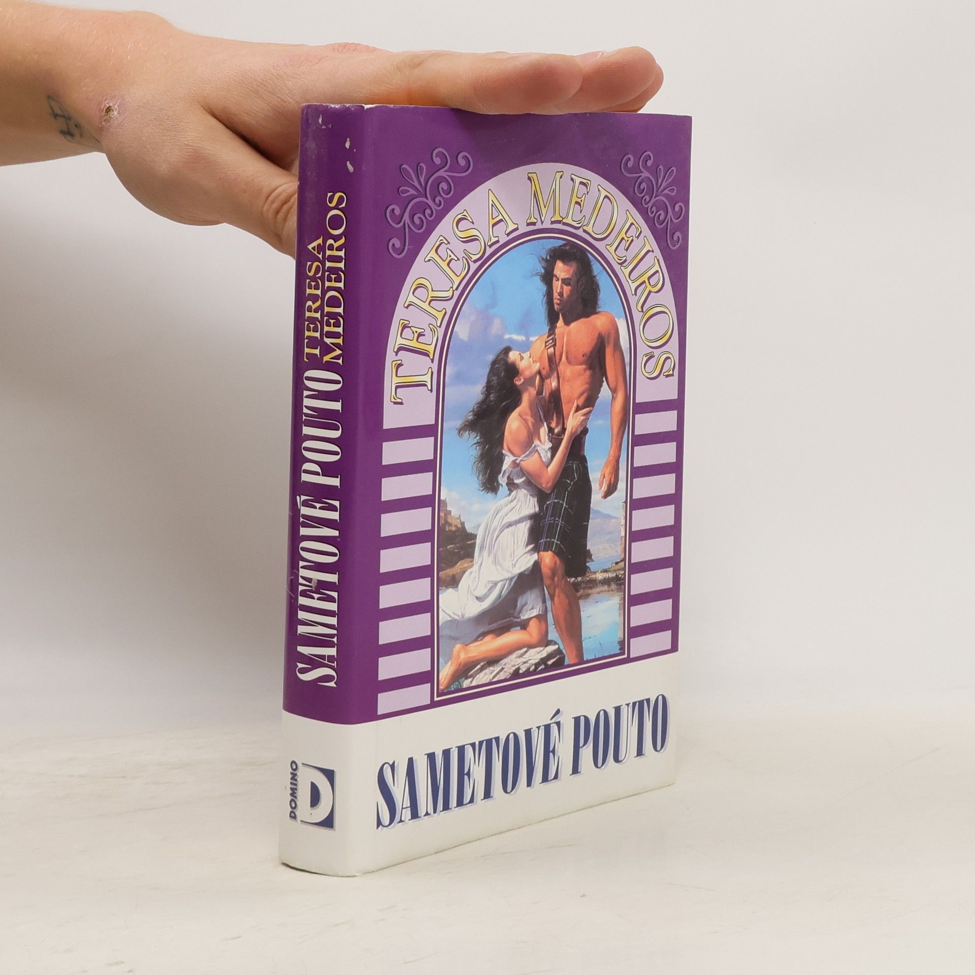 Teresa Medeiros Sametové pouto