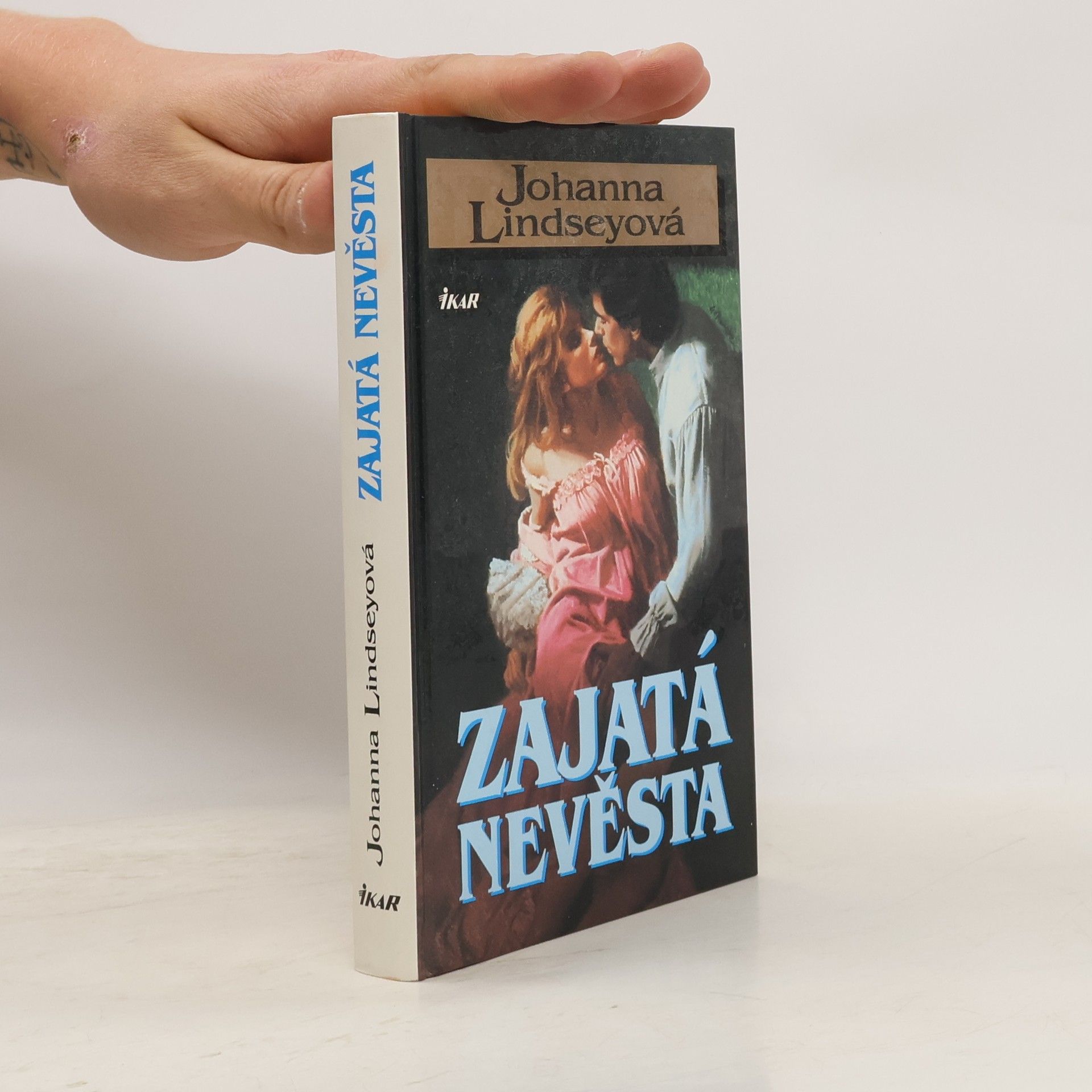 Johanna Lindsey Zajatá nevěsta