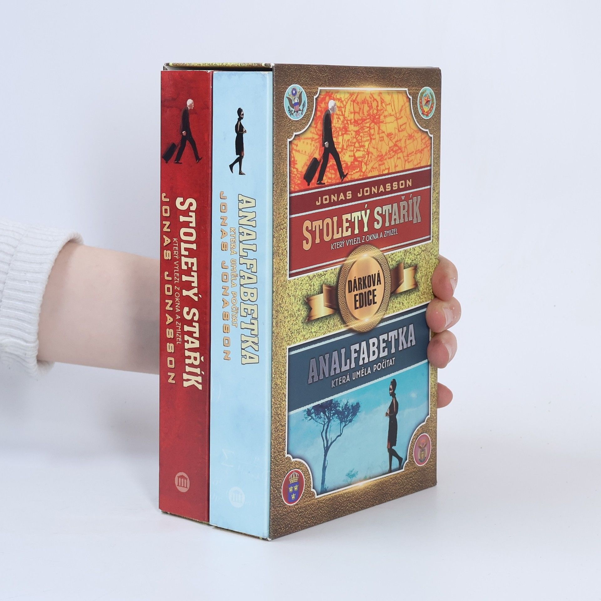 Jonas Jonasson Stoletý stařík, který vylezl z okna a zmizel + Analfabetka, která uměla počítat - dárková edice