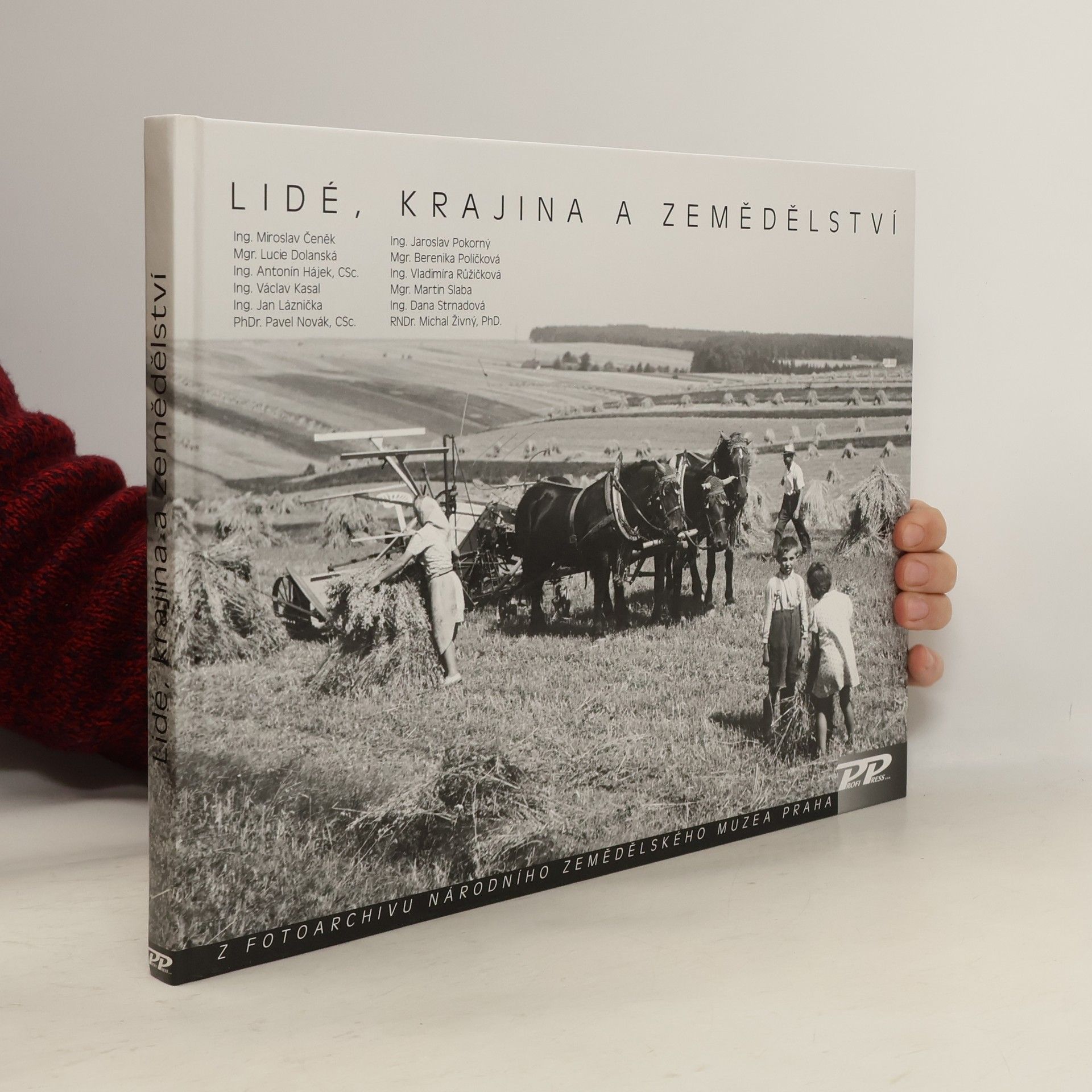 Miroslav Cenek Lidé, krajina a zemědělství