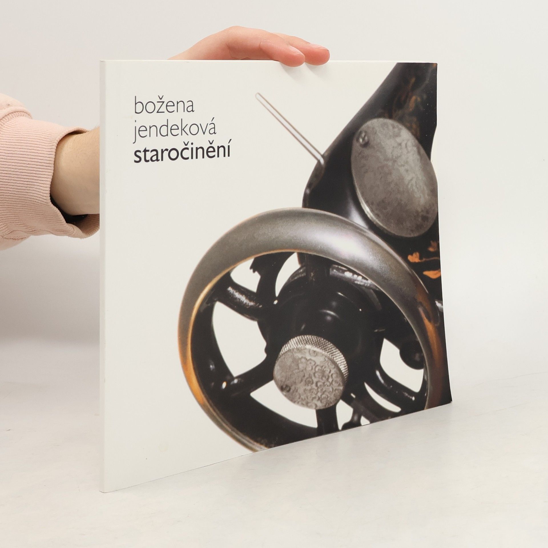 Božena Jendeková Staročinění