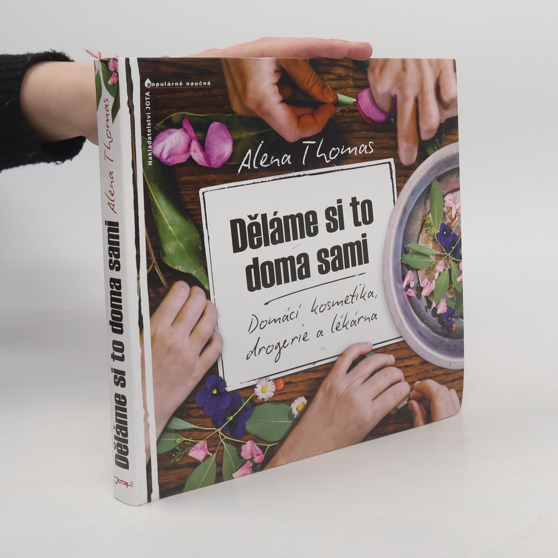 Alena Thomas Děláme si to doma sami