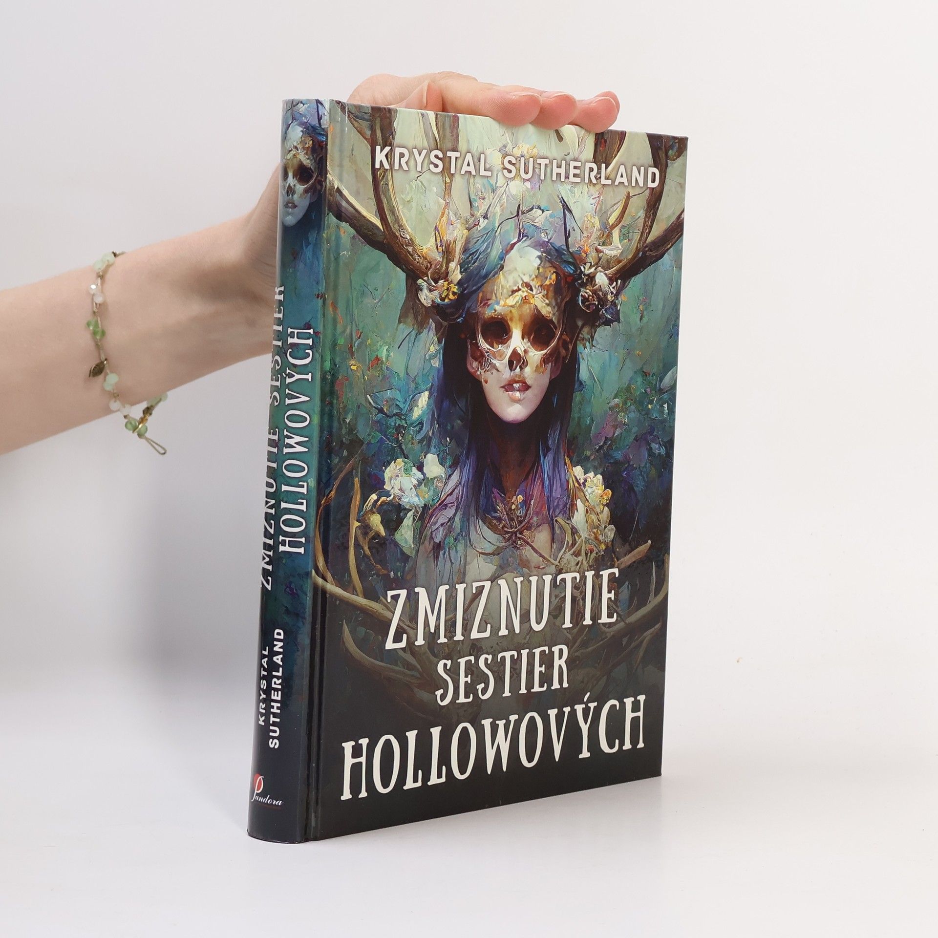 Krystal Sutherland Zmiznutie sestier Hollowových