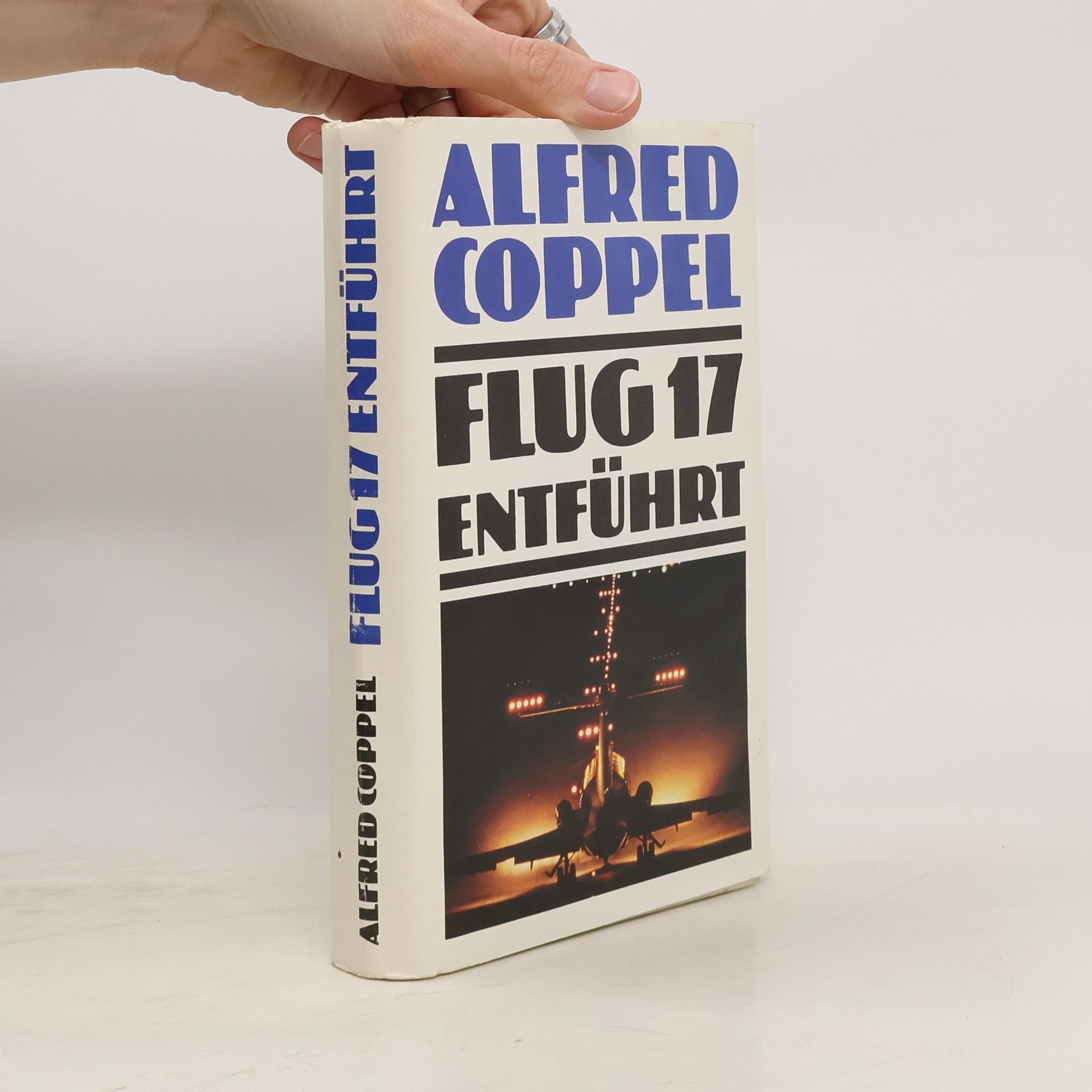 Alfred Coppel Flug 17 entführt
