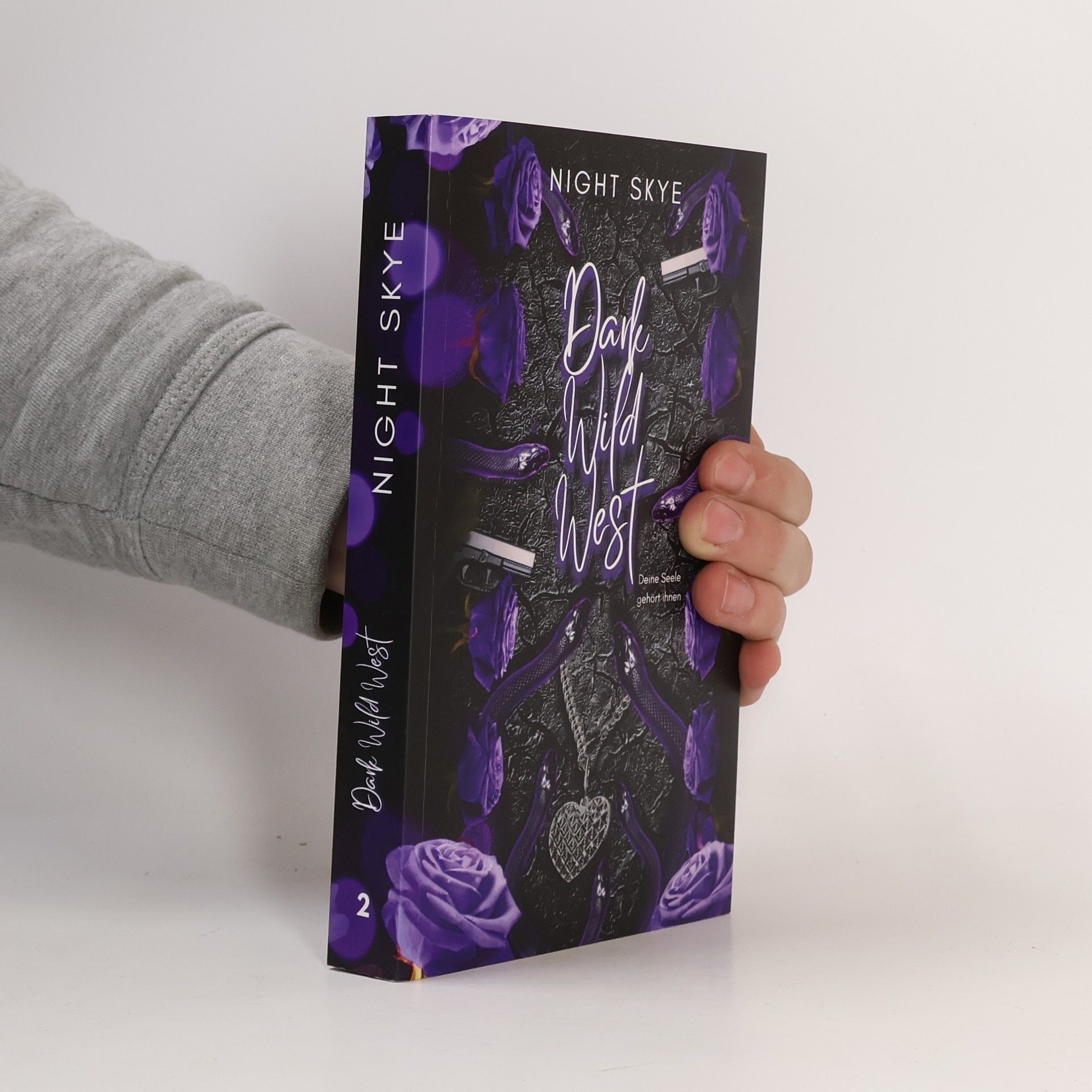 Night Skye Deine Seele gehört ihnen