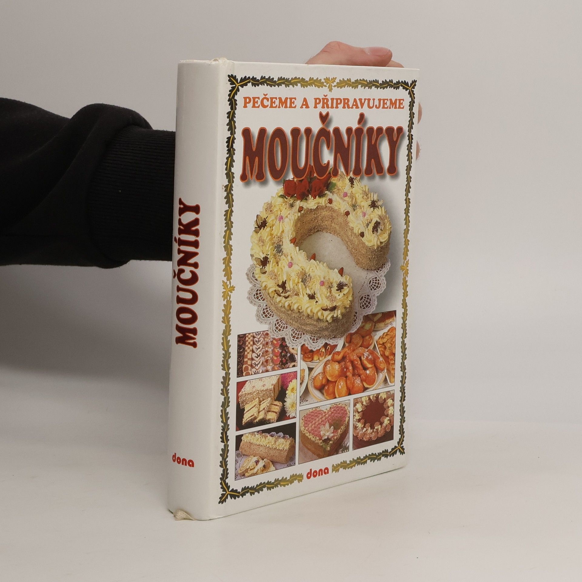 Autorenkollektiv Pečeme a připravujeme moučníky