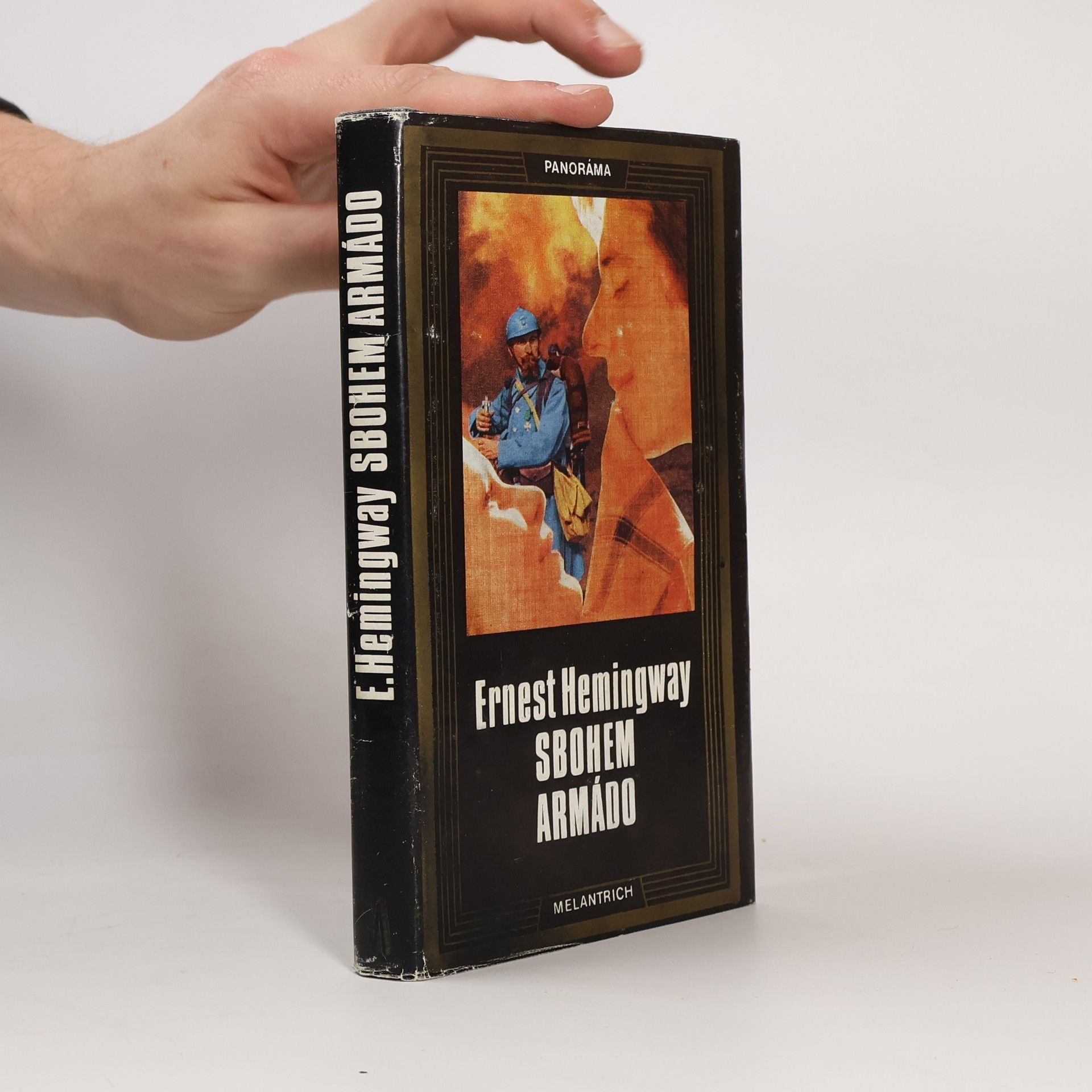 Ernest Hemingway Sbohem armádo