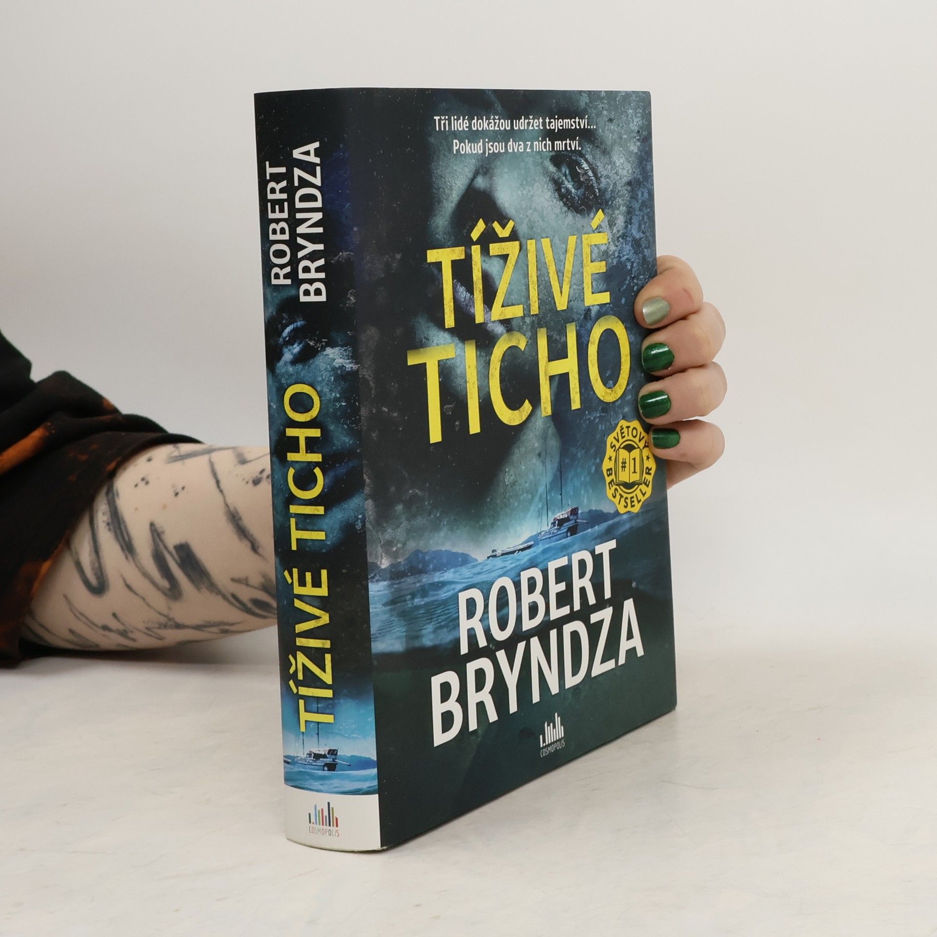 Robert Bryndza Tíživé ticho