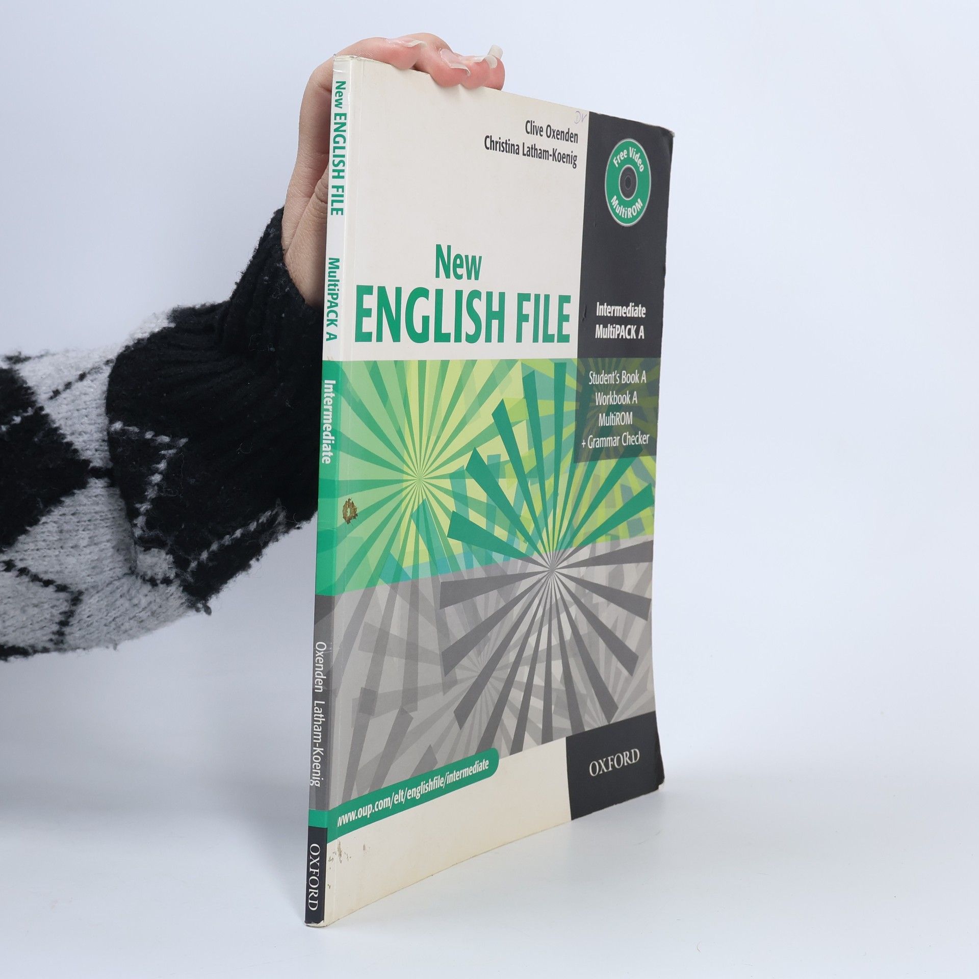 Clive Oxeden New English file. Intermediate MultiPack A.