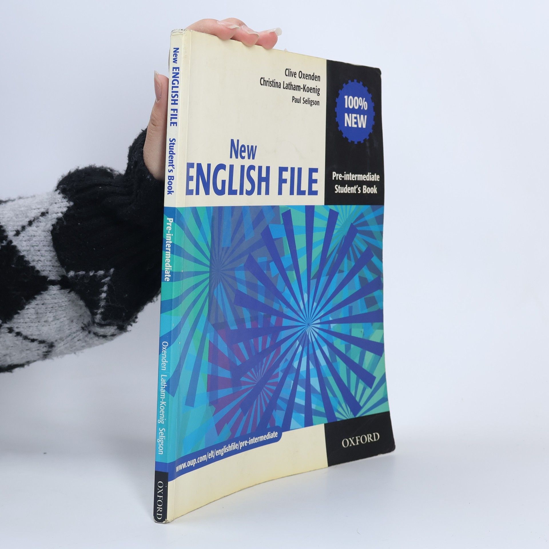 Paul Seligson New English File. Pre-intermediate Student's Book