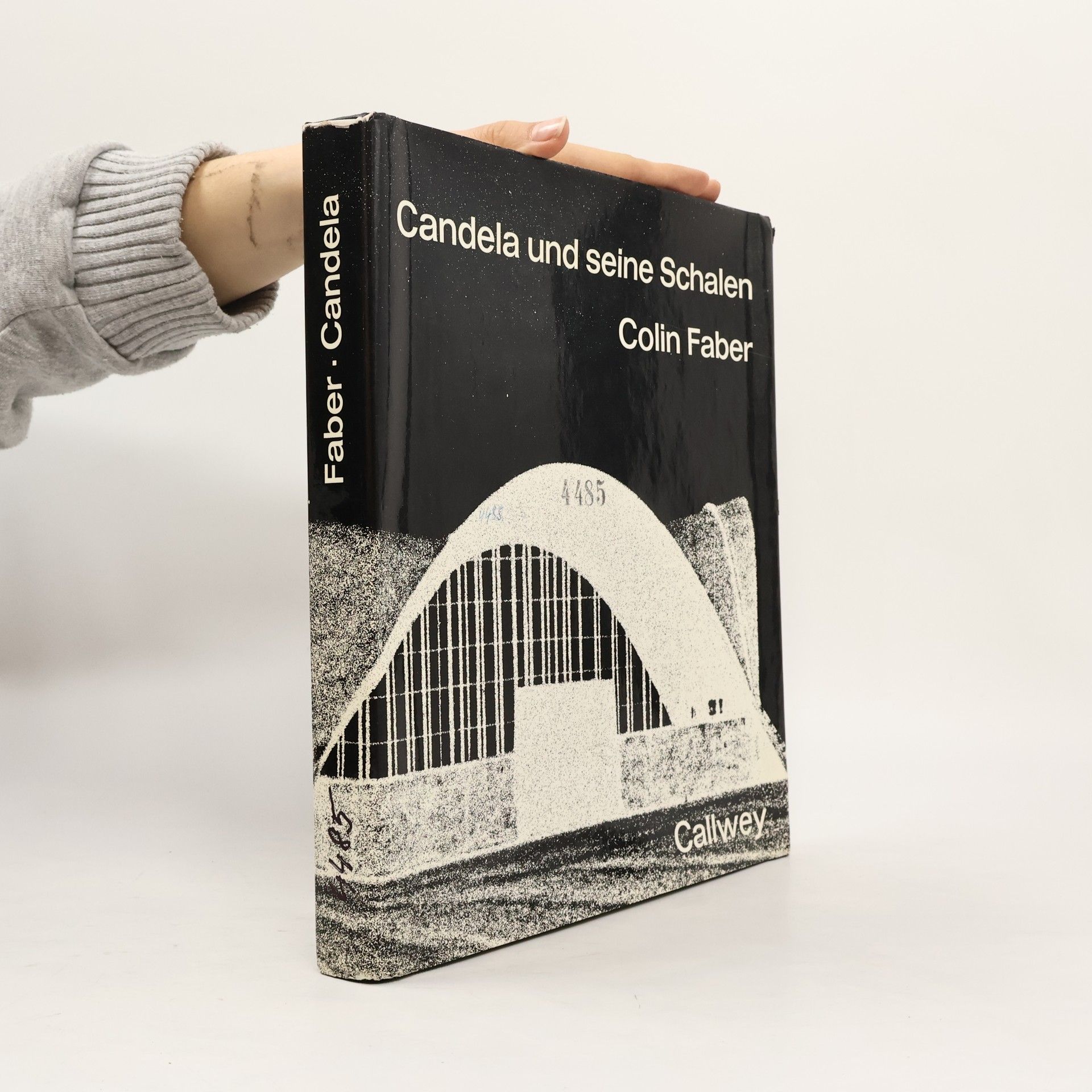 Colin Faber Candela und seine Schalen