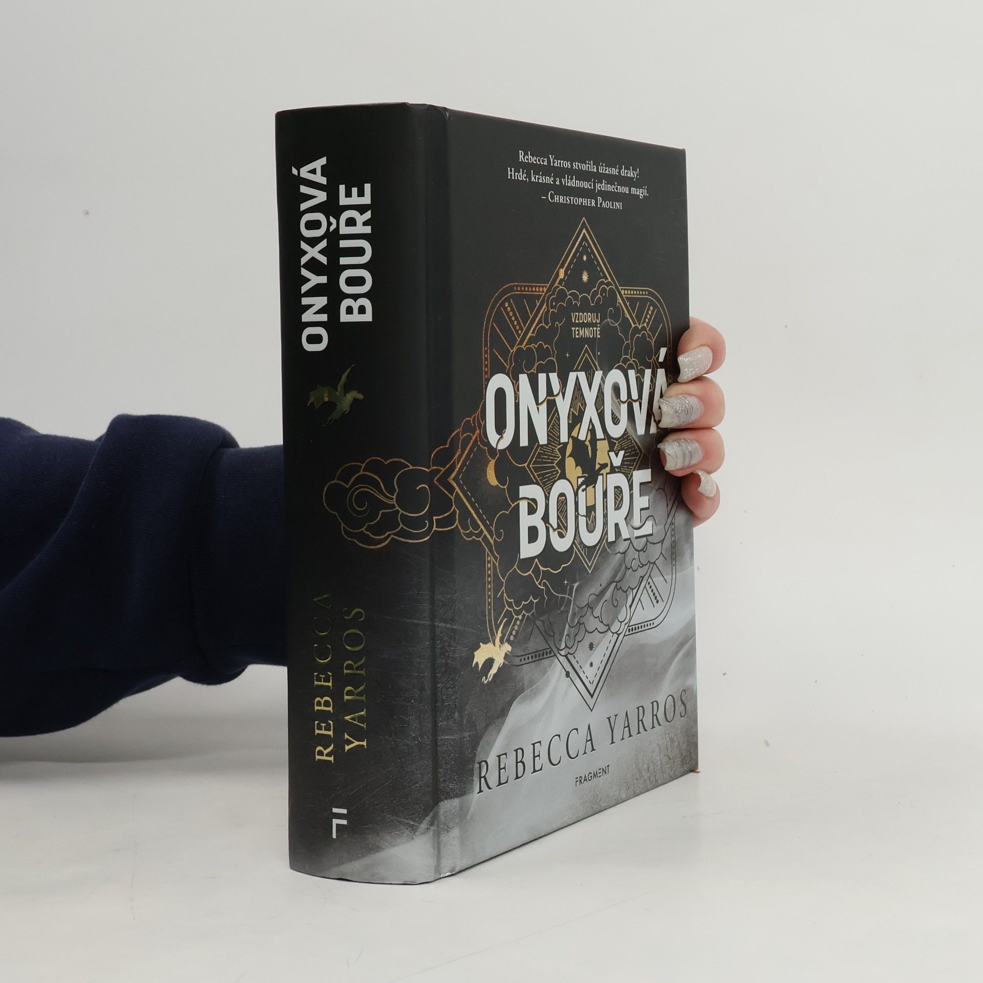Rebecca Yarros Onyxová bouře