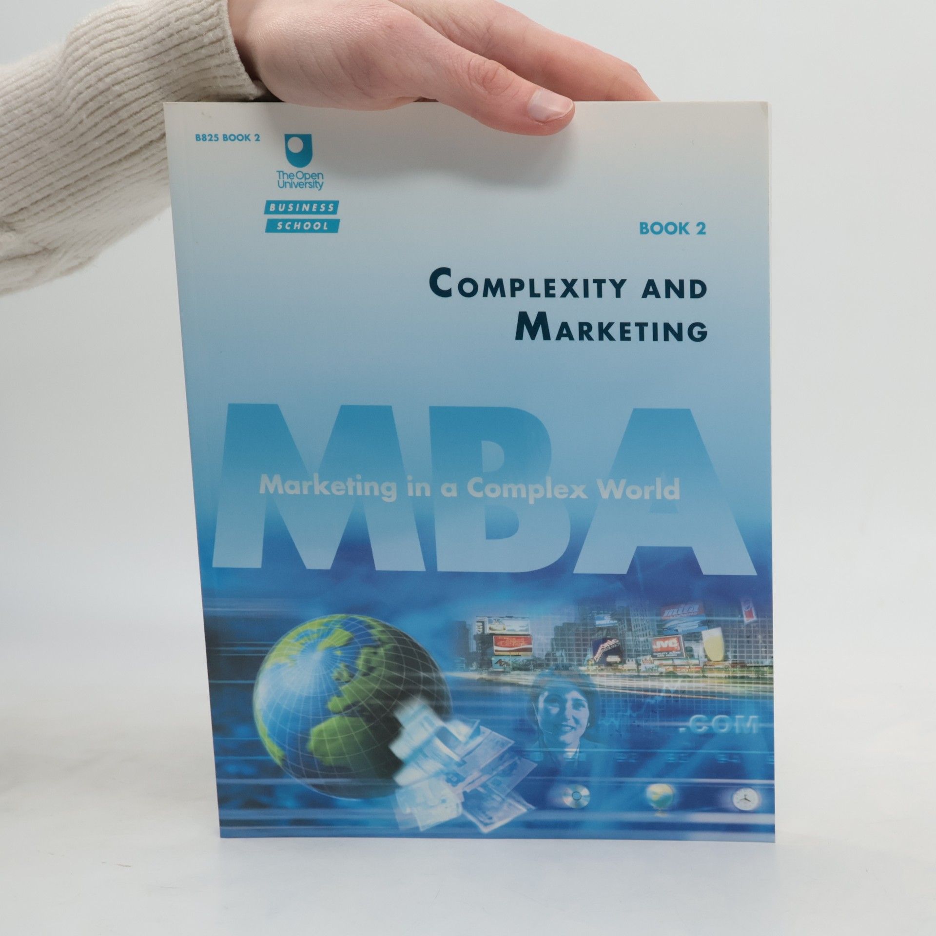 B825 - 2: Complexity And Marketing