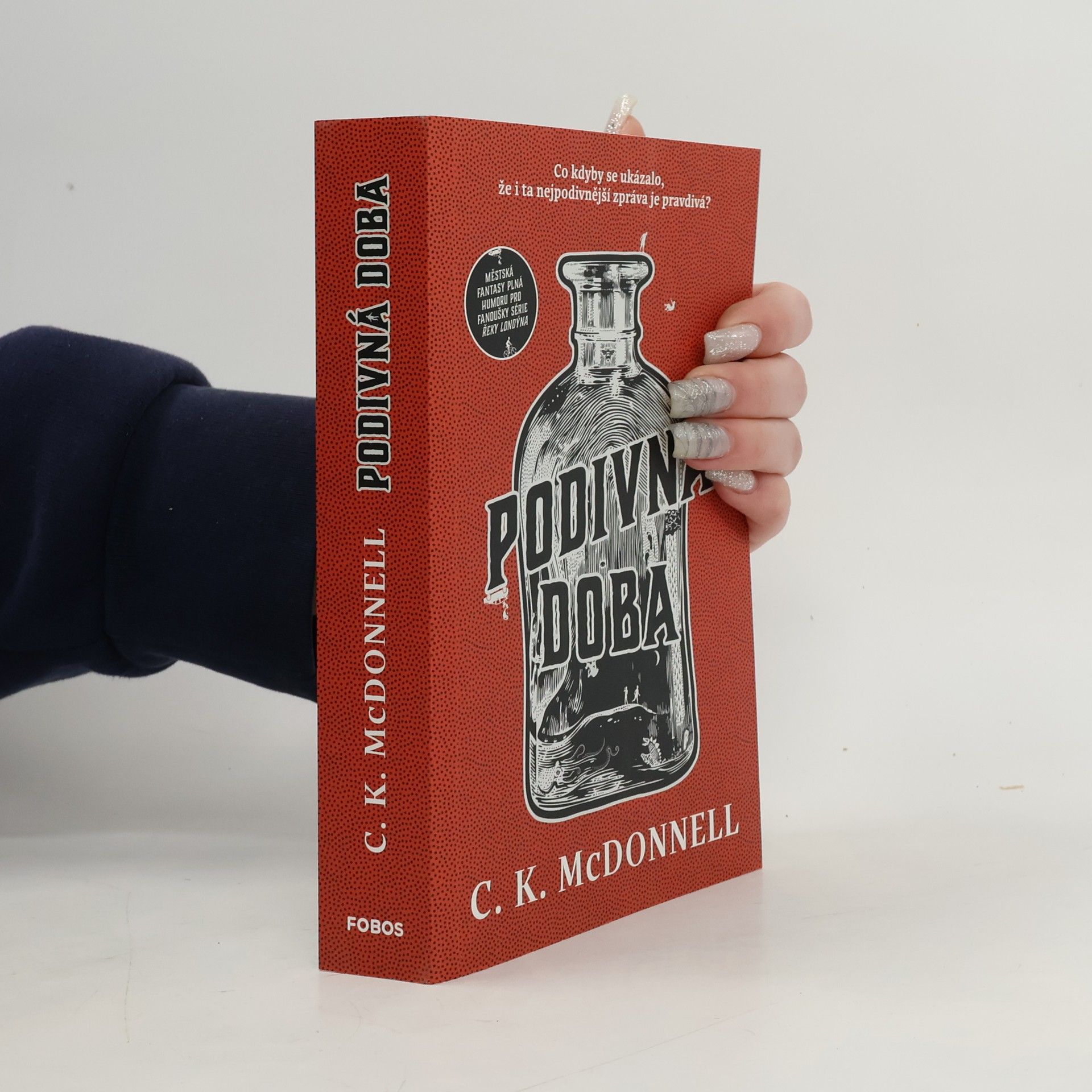 Caimh McDonnell Podivná doba