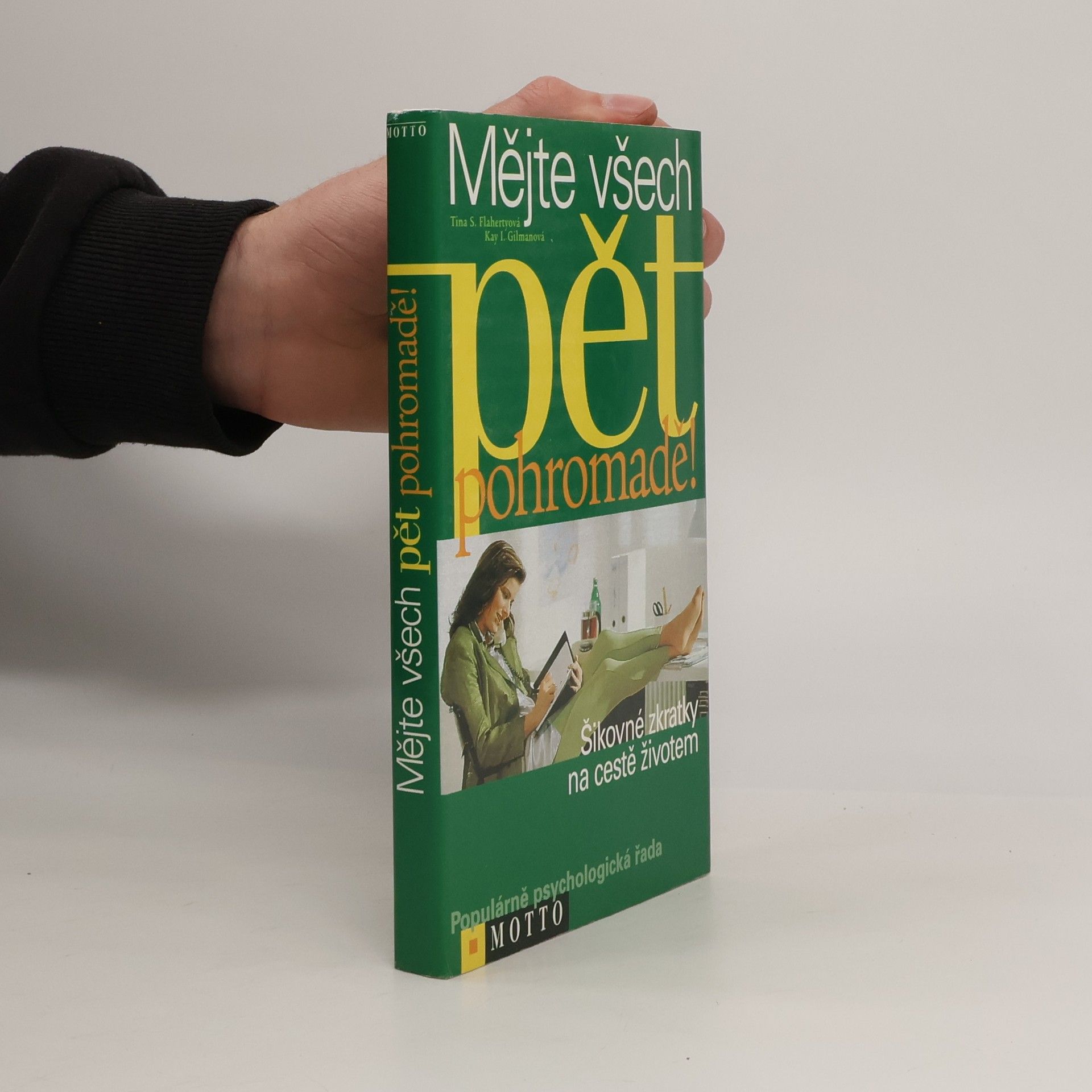 Tina Santi Flaherty Mějte všech pět pohromadě!