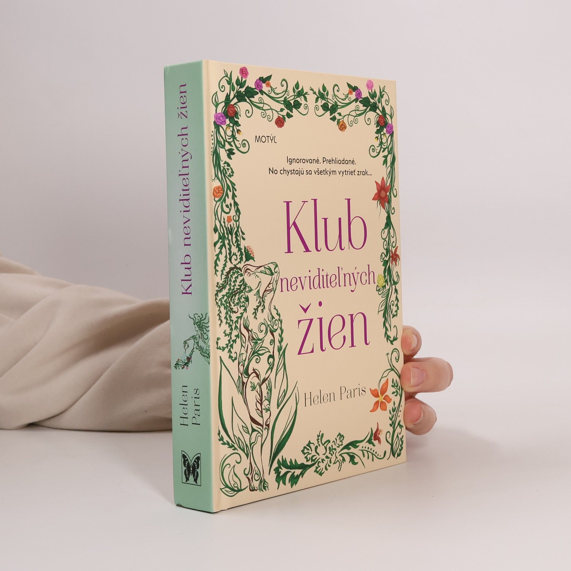 Helen Paris Klub neviditeľných žien