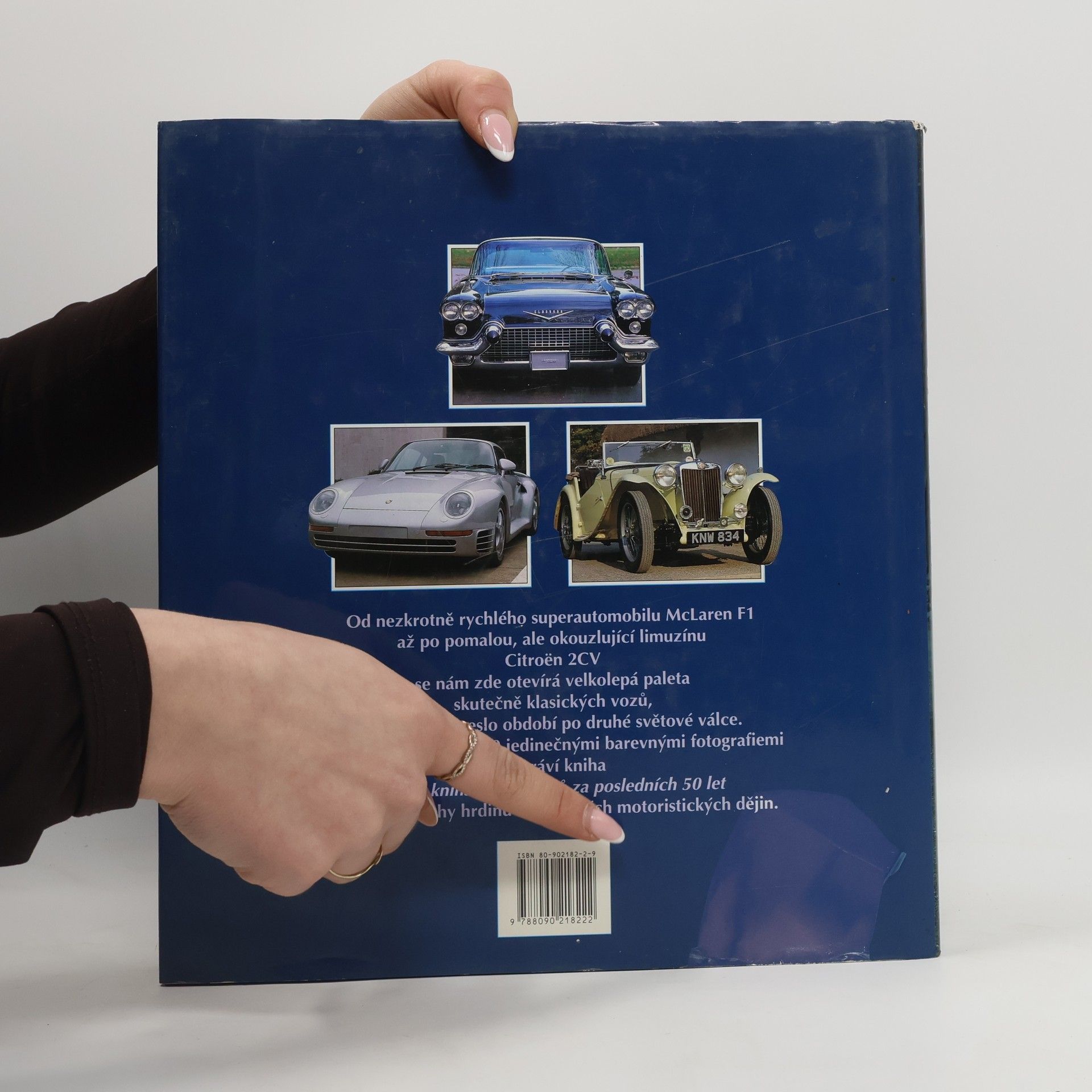 Jonathan Wood Velká kniha automobilů za posledních 50 let. Nejslavnější automobily světa.