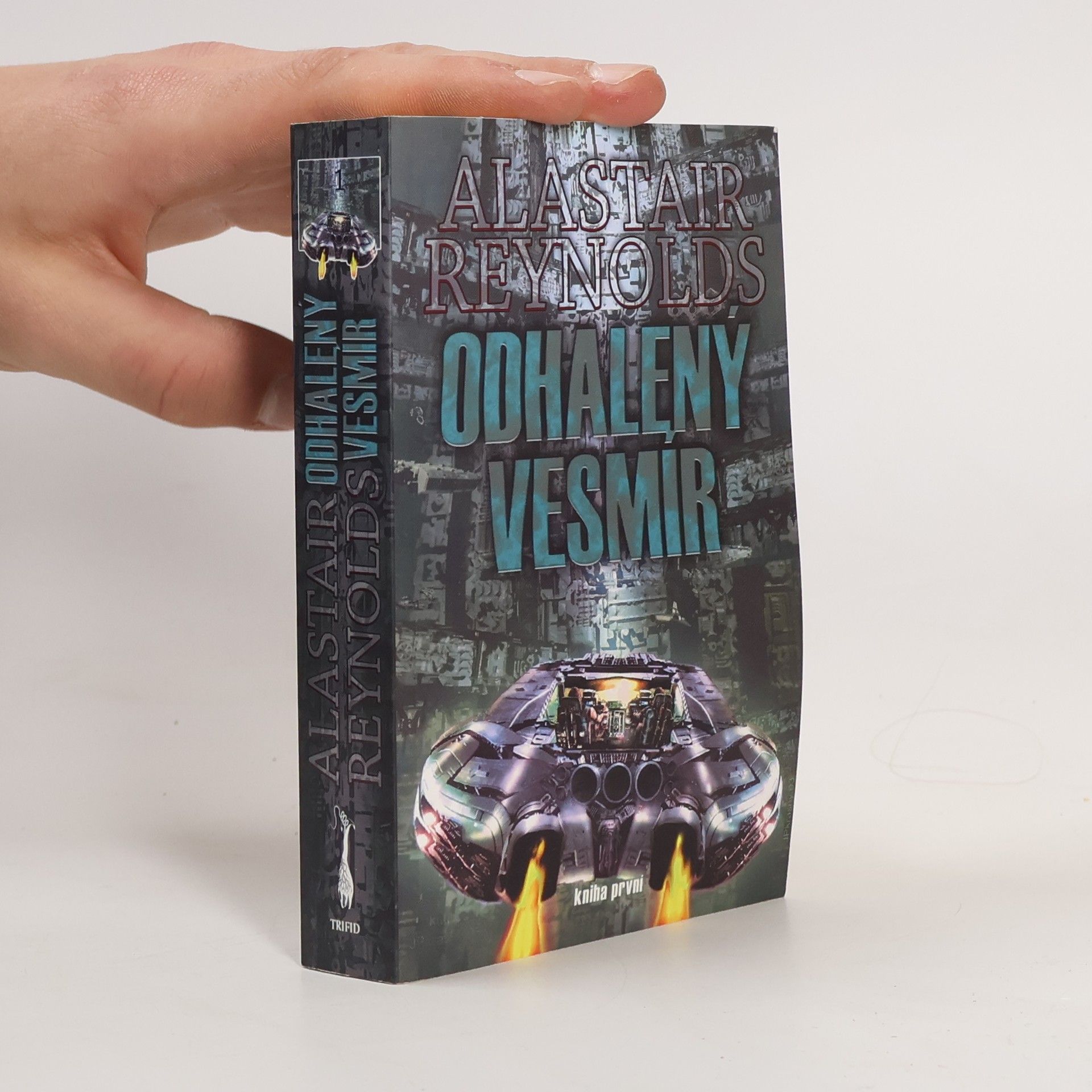 Alastair Reynolds Odhalený vesmír 1