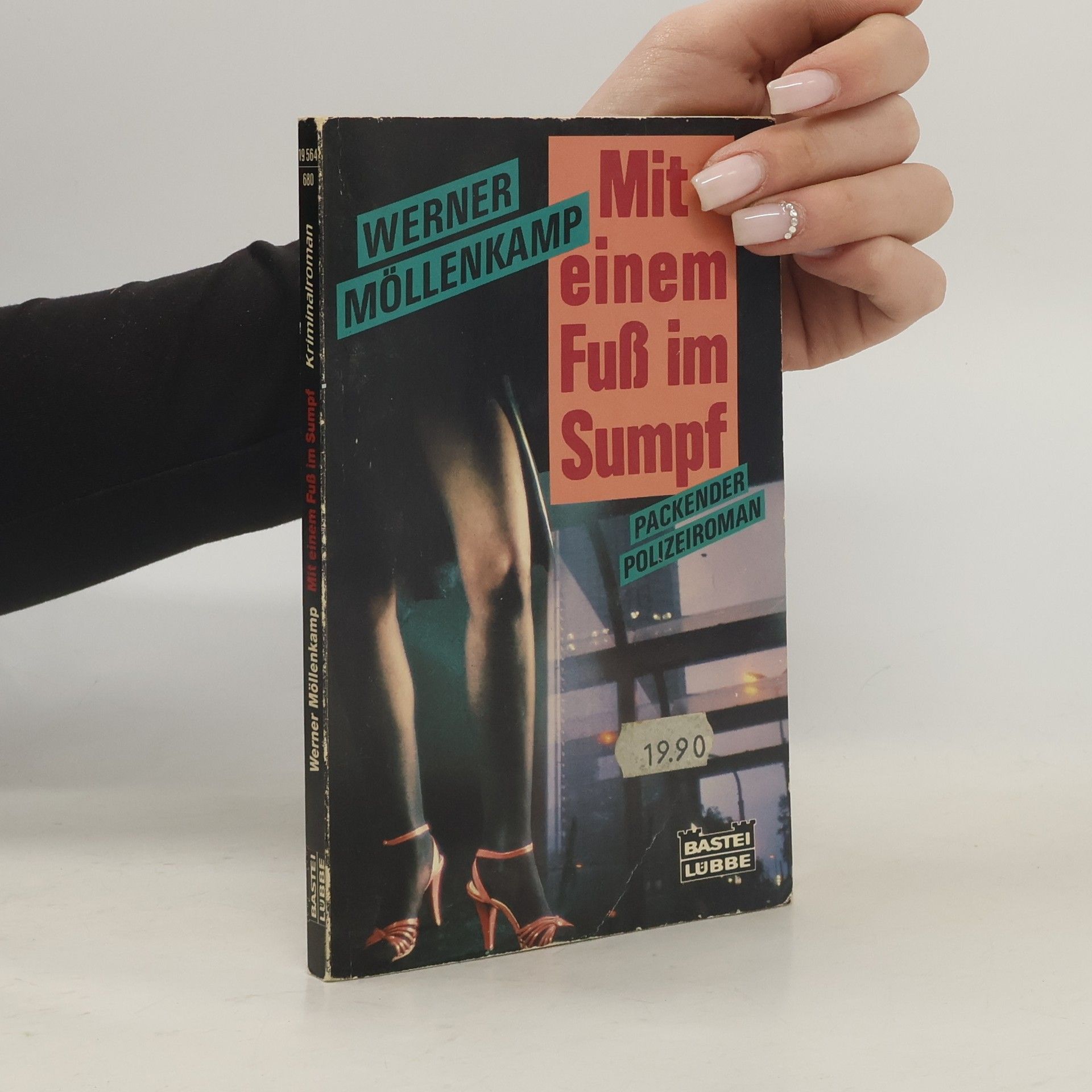 Mit einem Fuß im Sumpf