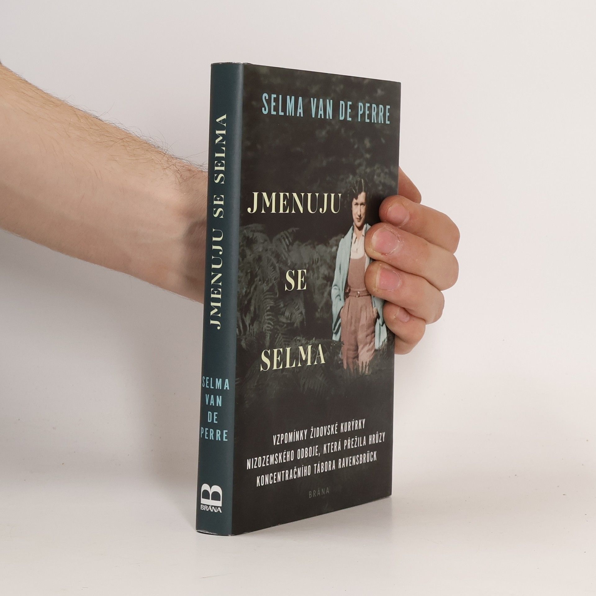 Selma Van de Perre Jmenuju se Selma