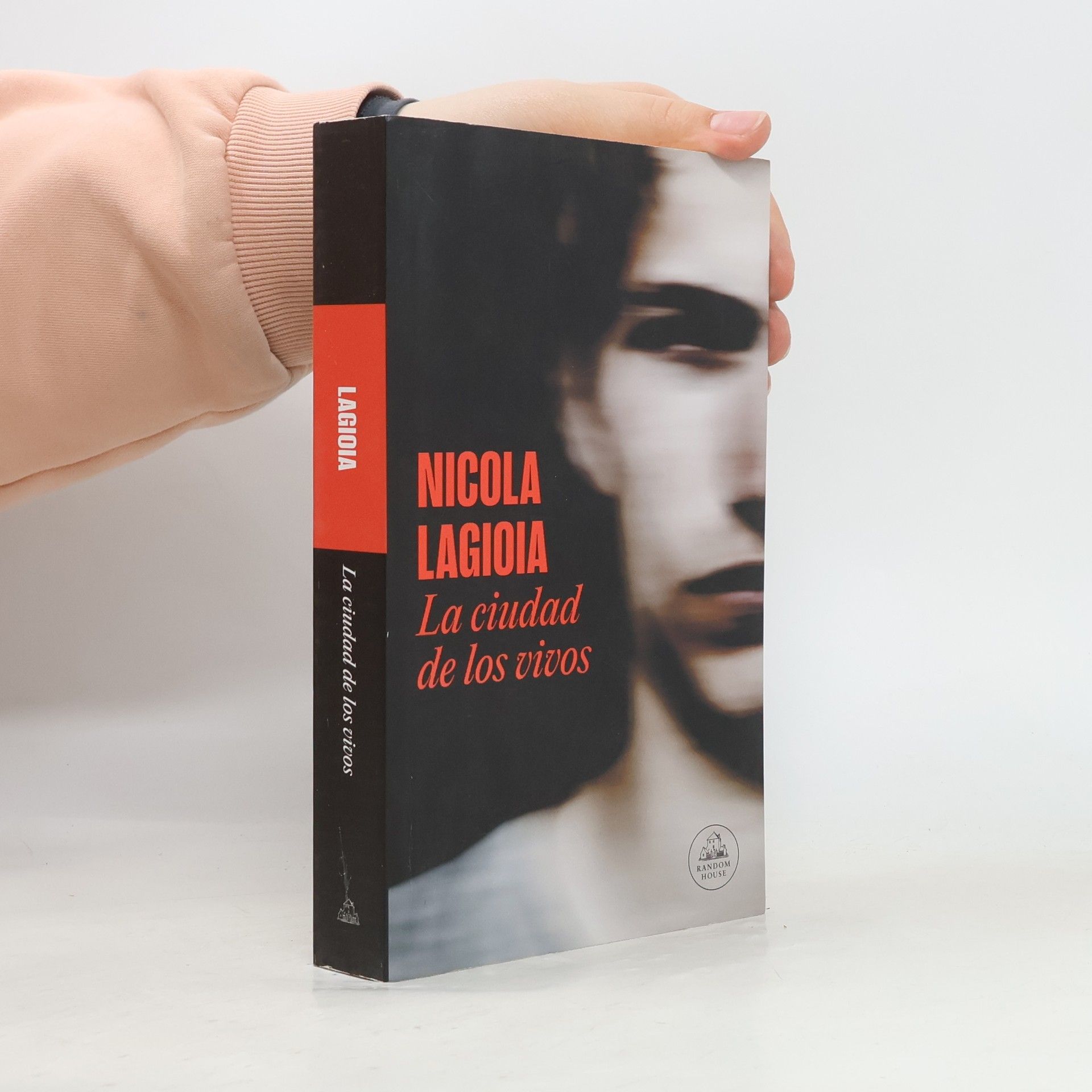 Nicola Lagiola La Ciudad de Los Vivos / The City of the Living