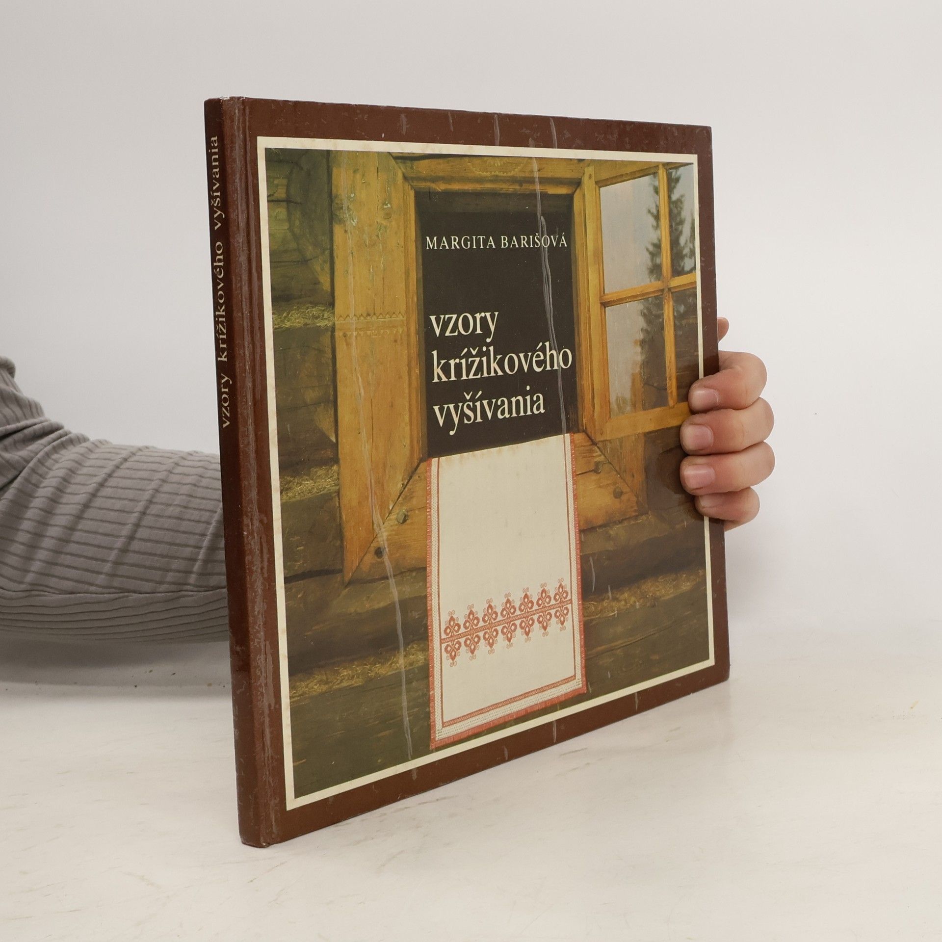 Margita Barišová Vzory krížikového vyšívania
