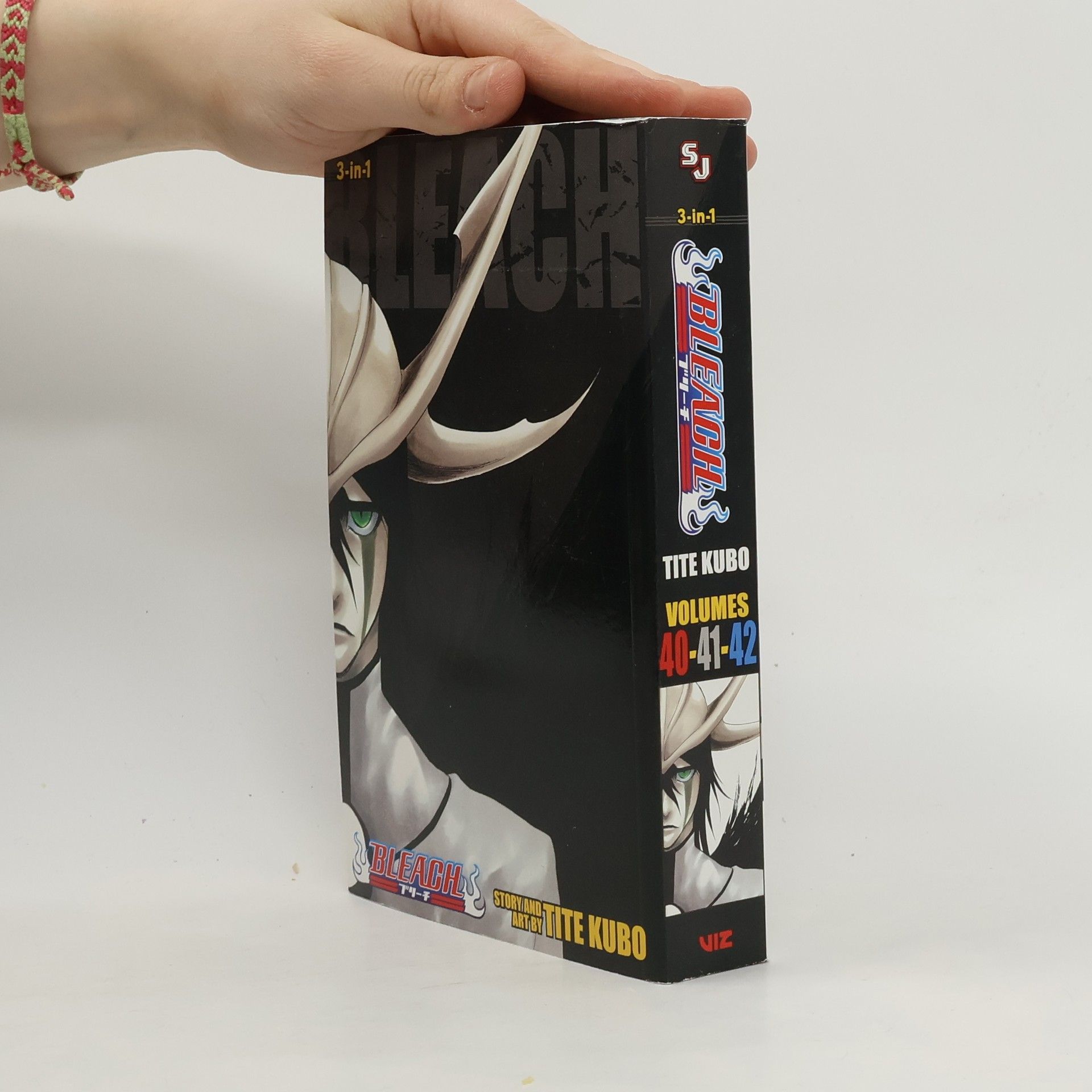 Tite Kubo Bleach. 3-In-1 Ed