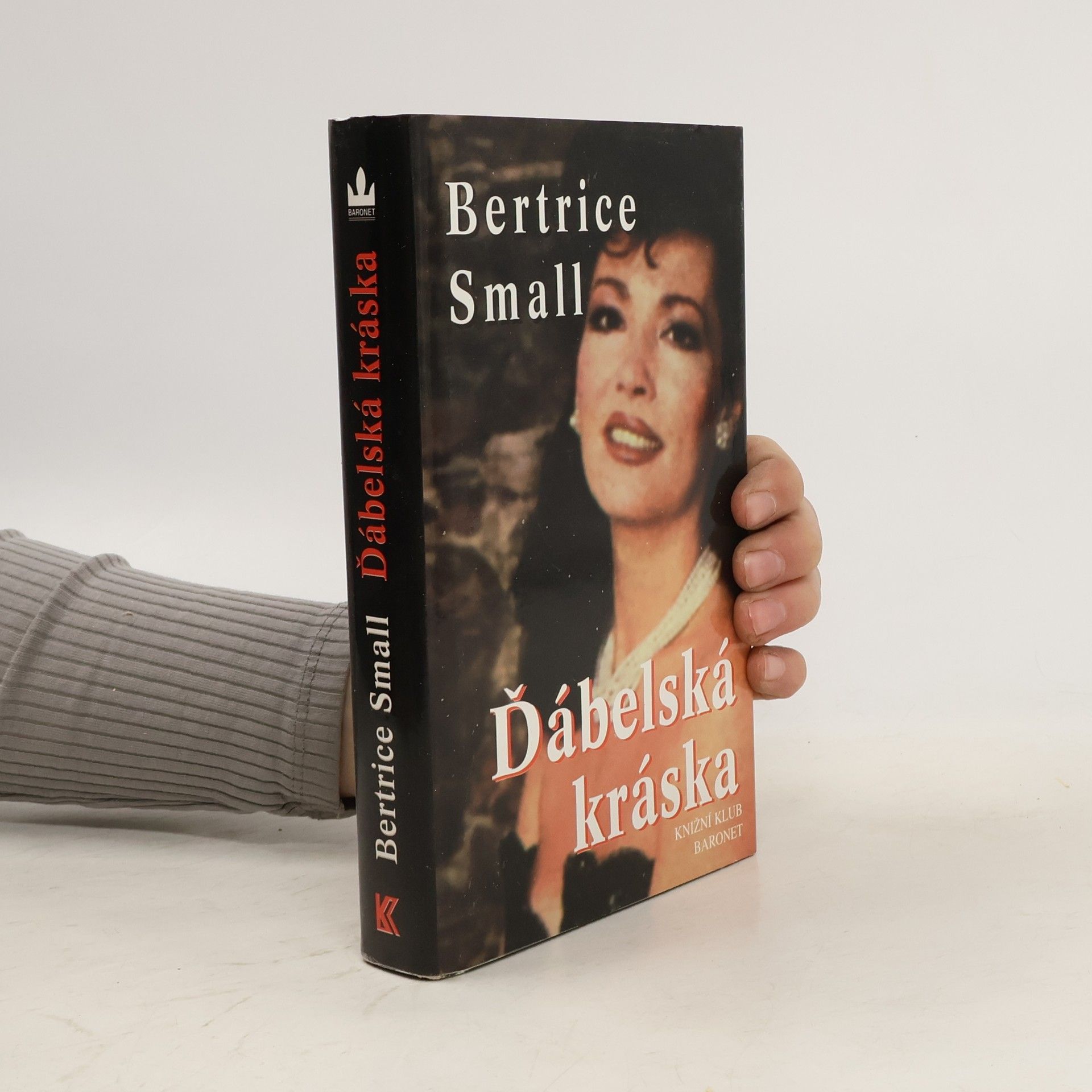 Bertrice Small Ďábelská kráska