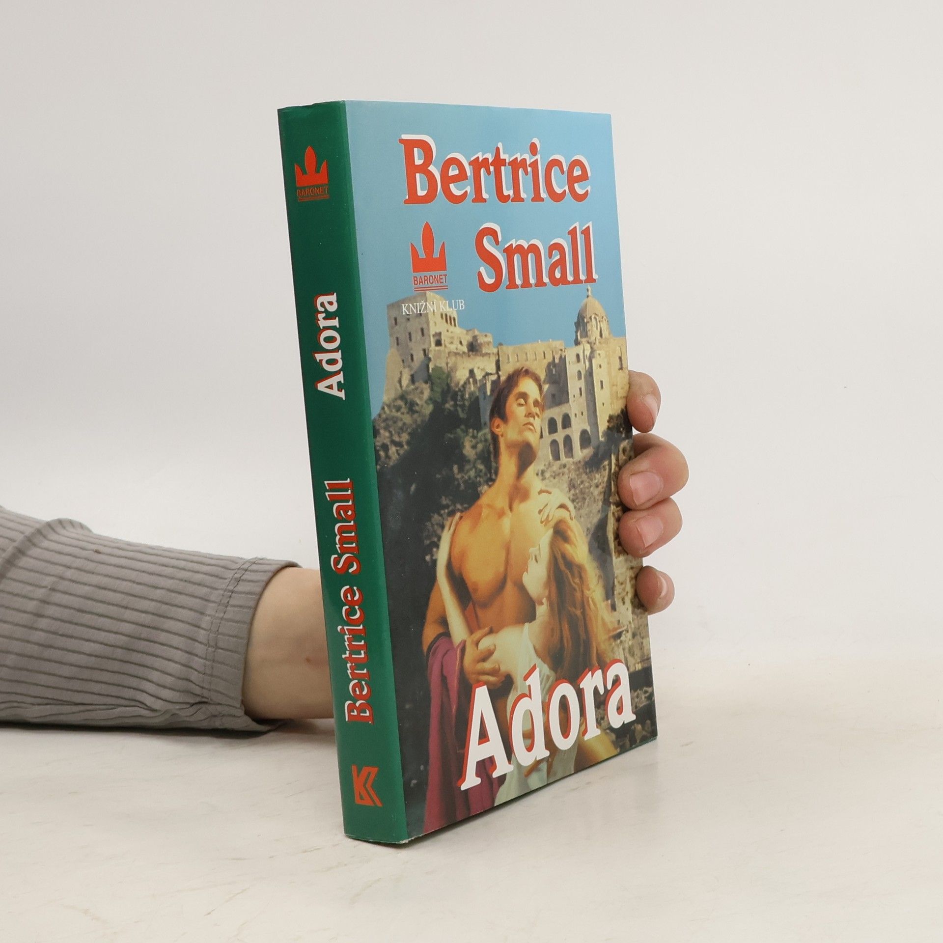 Bertrice Small Adora