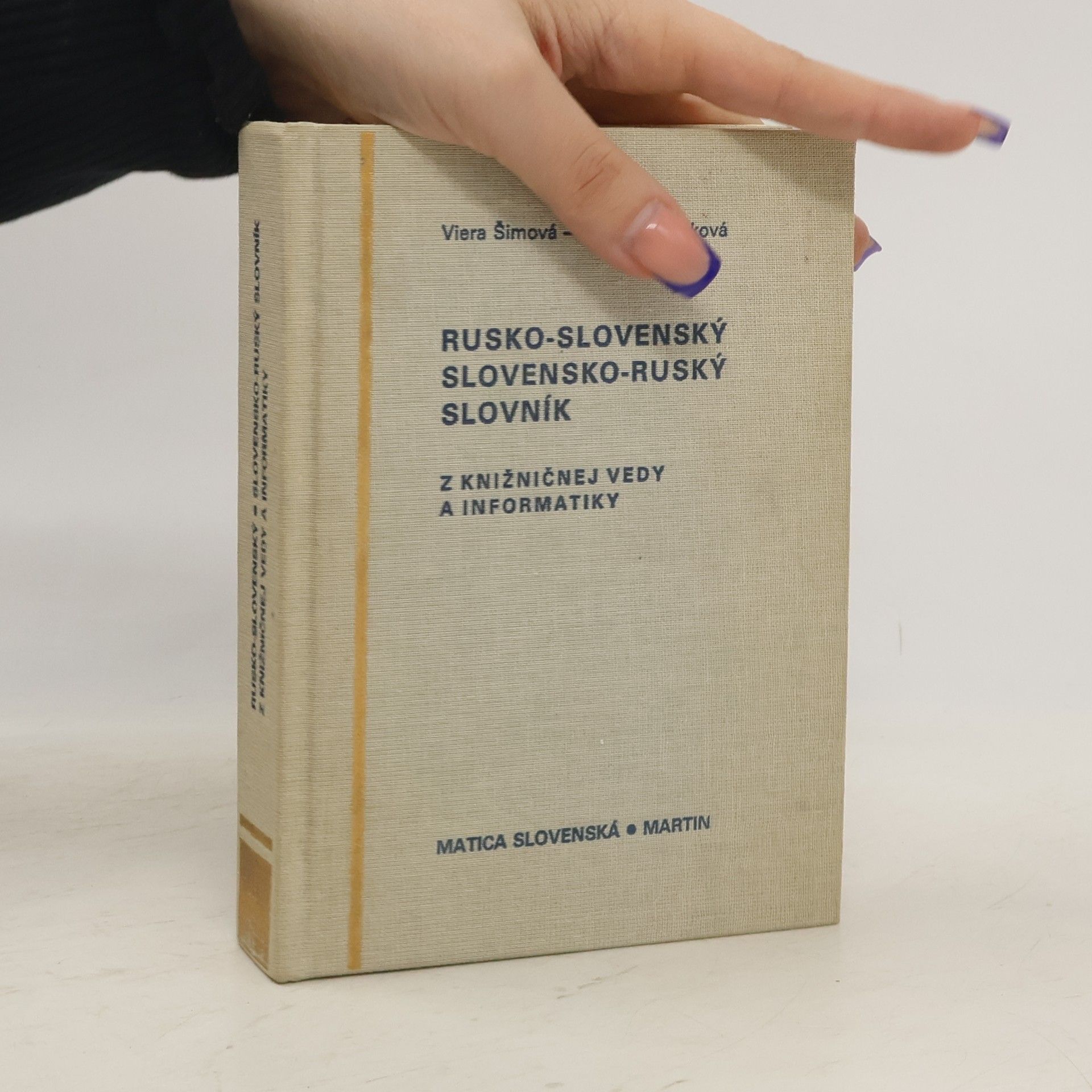 Malvína Nálevková Rusko.slovenský a slovensko-ruský slovník z knižničnej vedy a informatiky