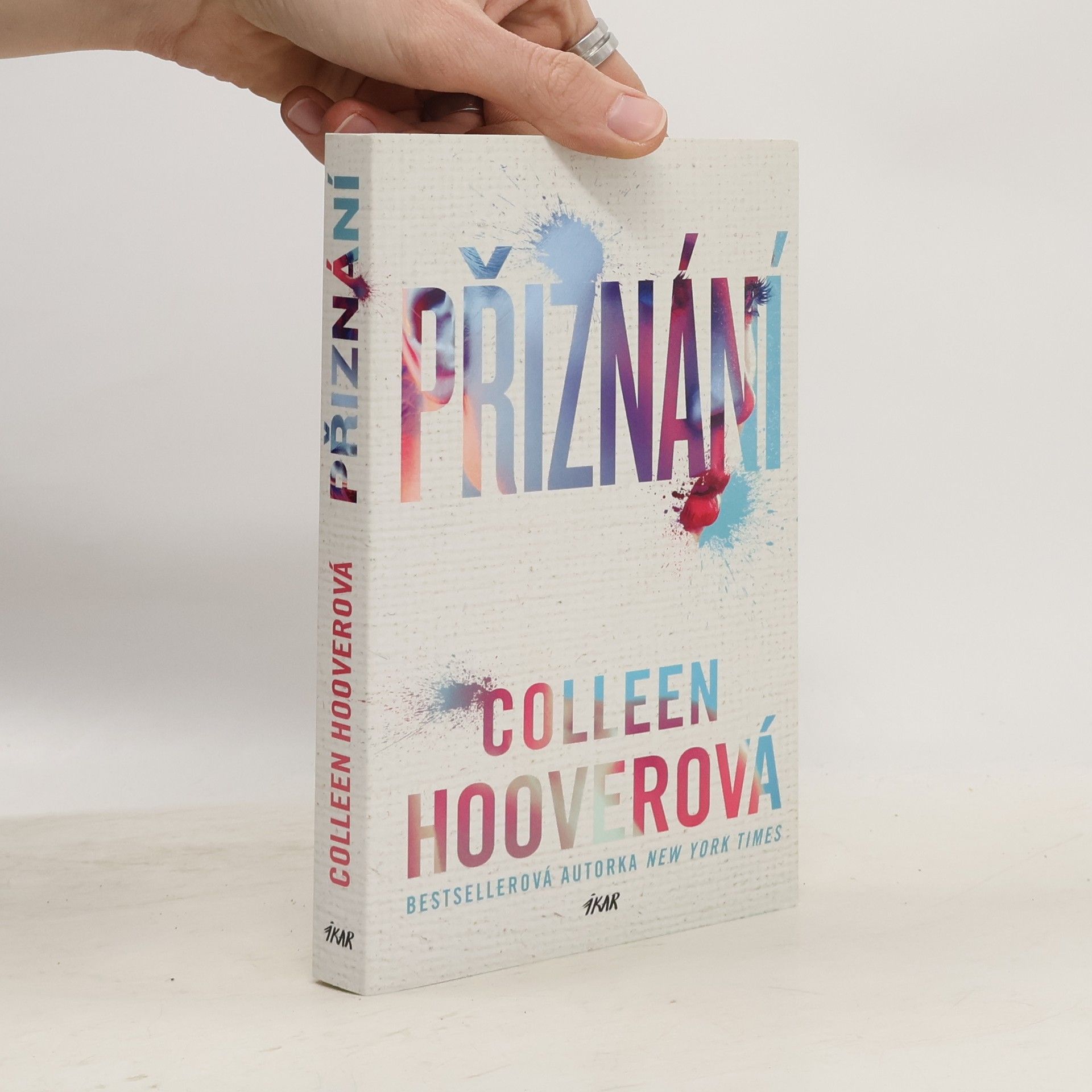 Colleen Hoover Přiznání