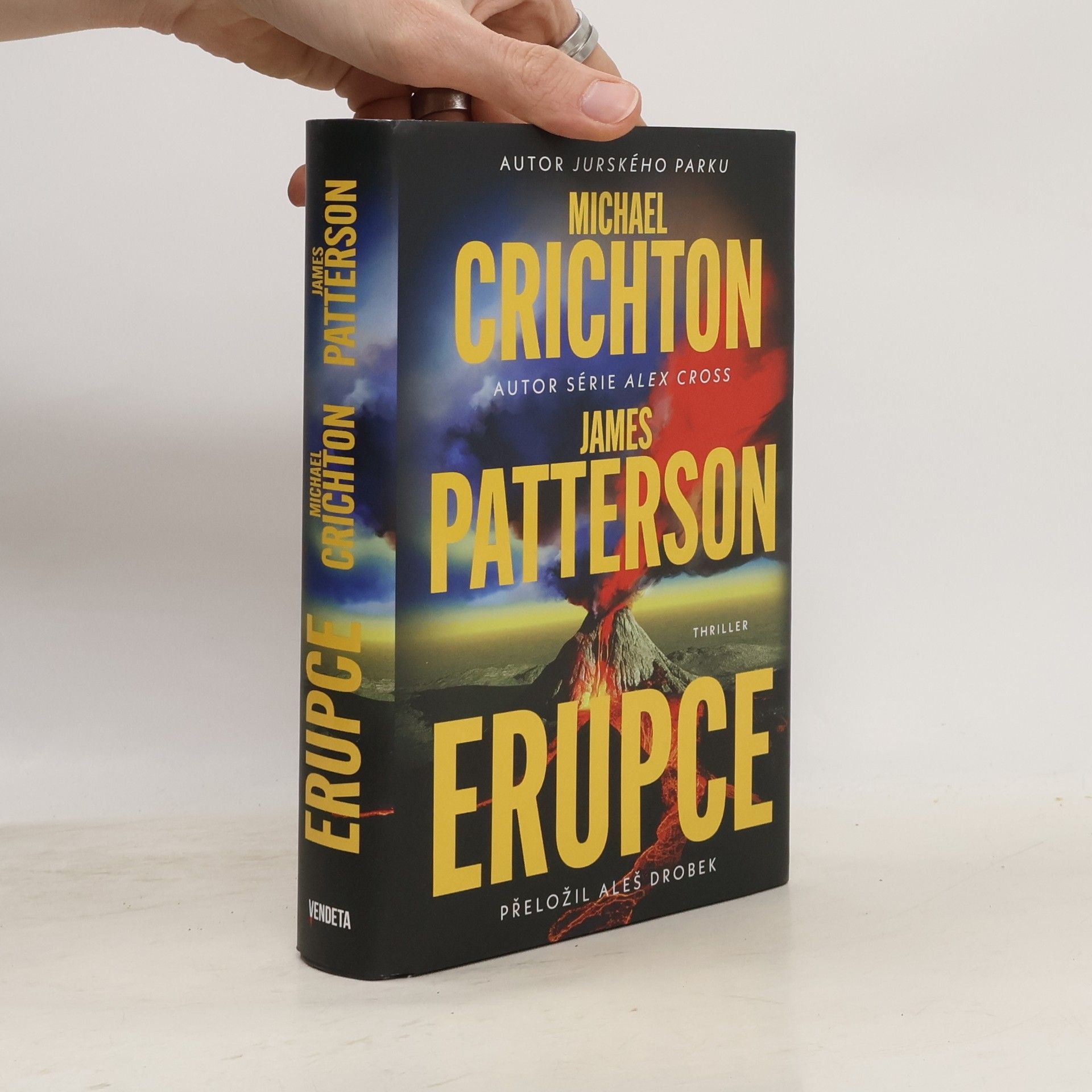 James Patterson Erupce