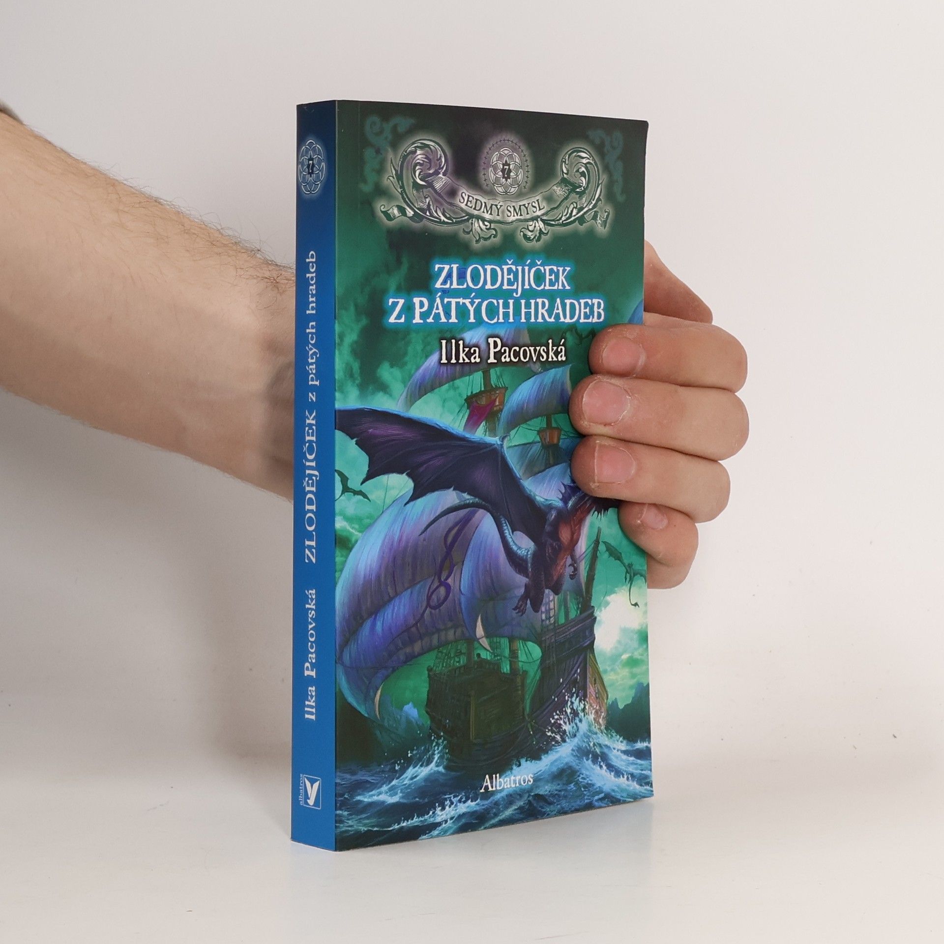 Ilka Pacovská Sedmý smysl. 7, Zlodějíček z pátých hradeb
