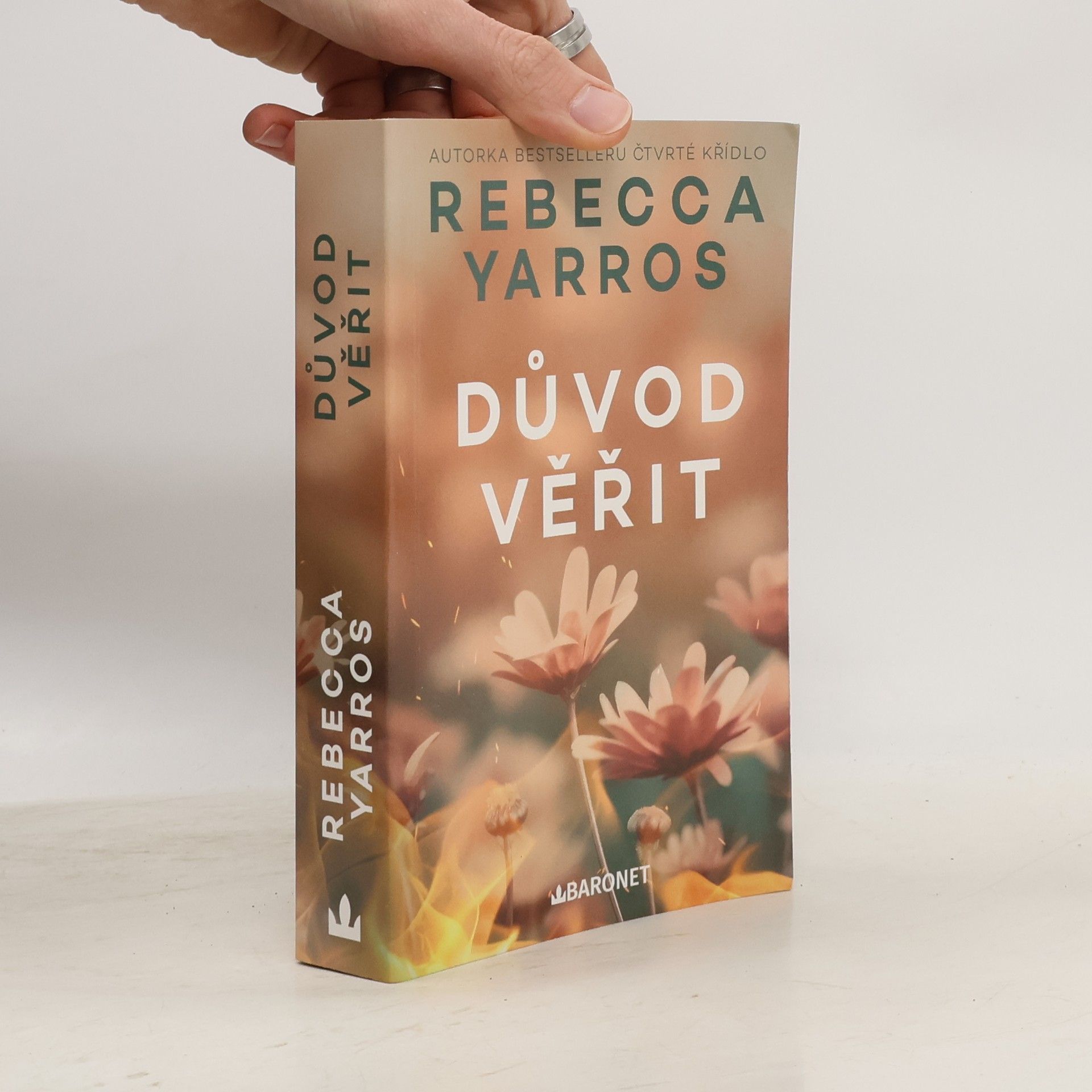 Rebecca Yarros Legacy 1. Důvod věřit