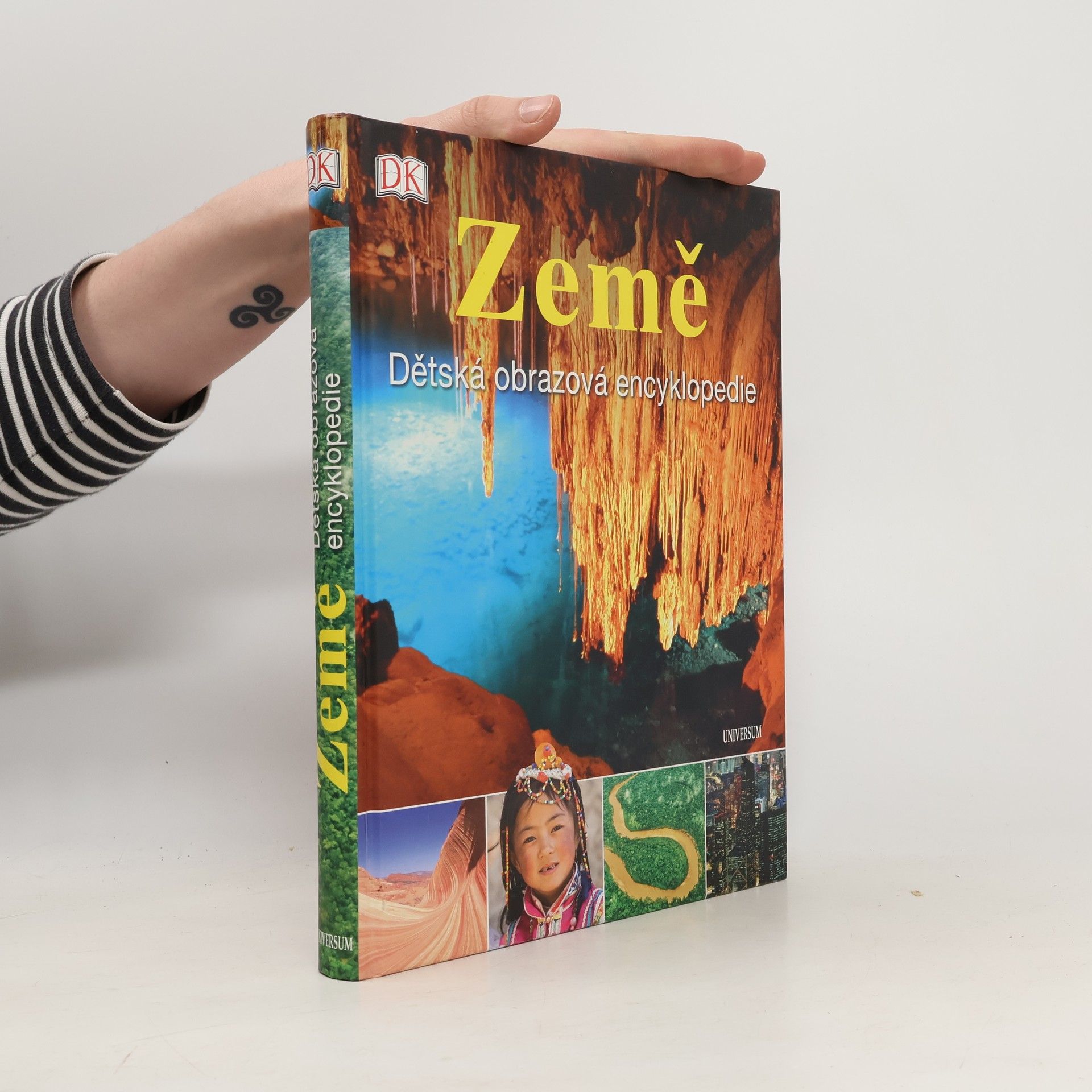 Kolektiv autorů Země. Dětská obrazová encyklopedie