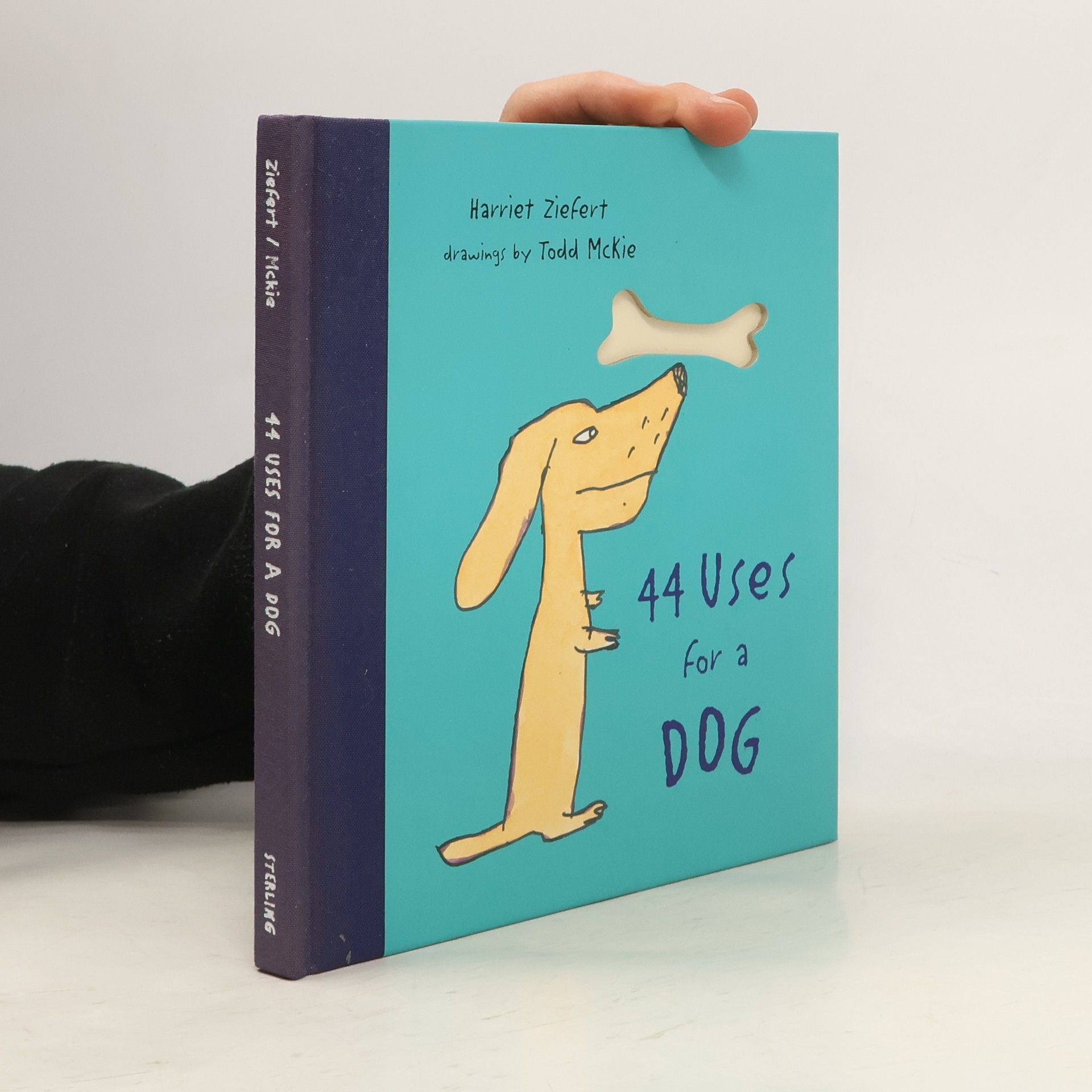 Harriet Ziefert 44 Uses for a Dog