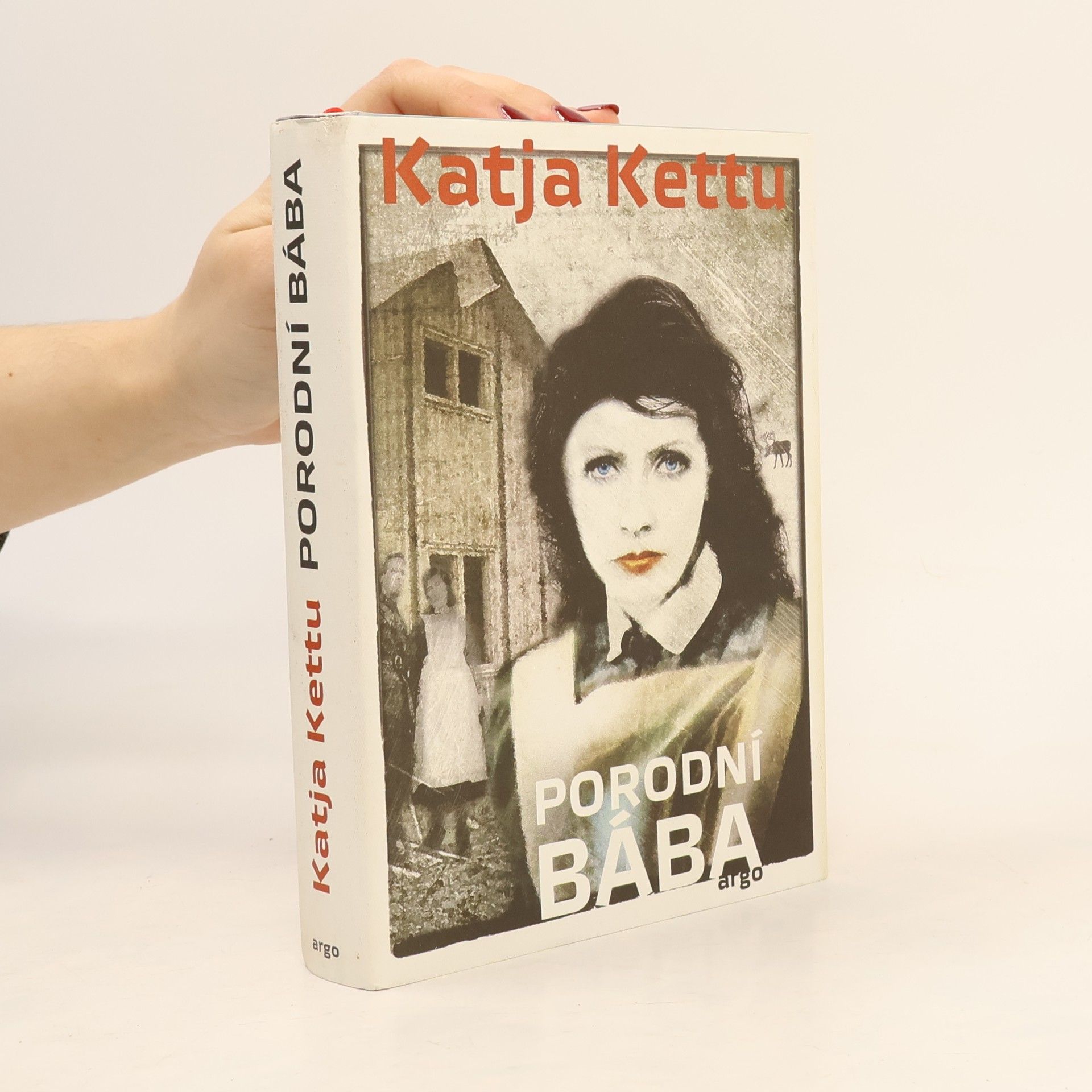 Katja Kettu Porodní bába