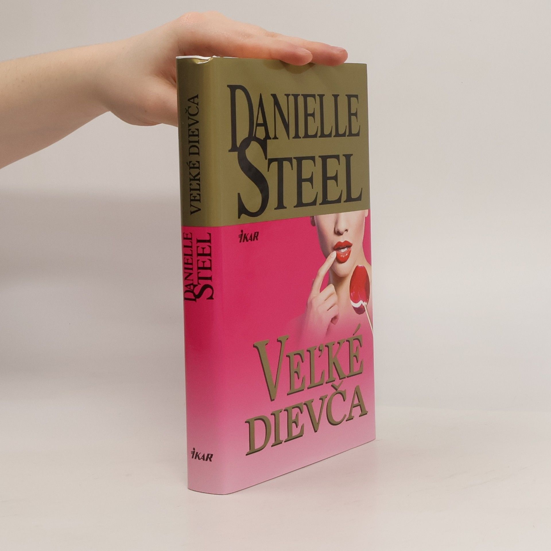 Danielle Steel Veľké dievča