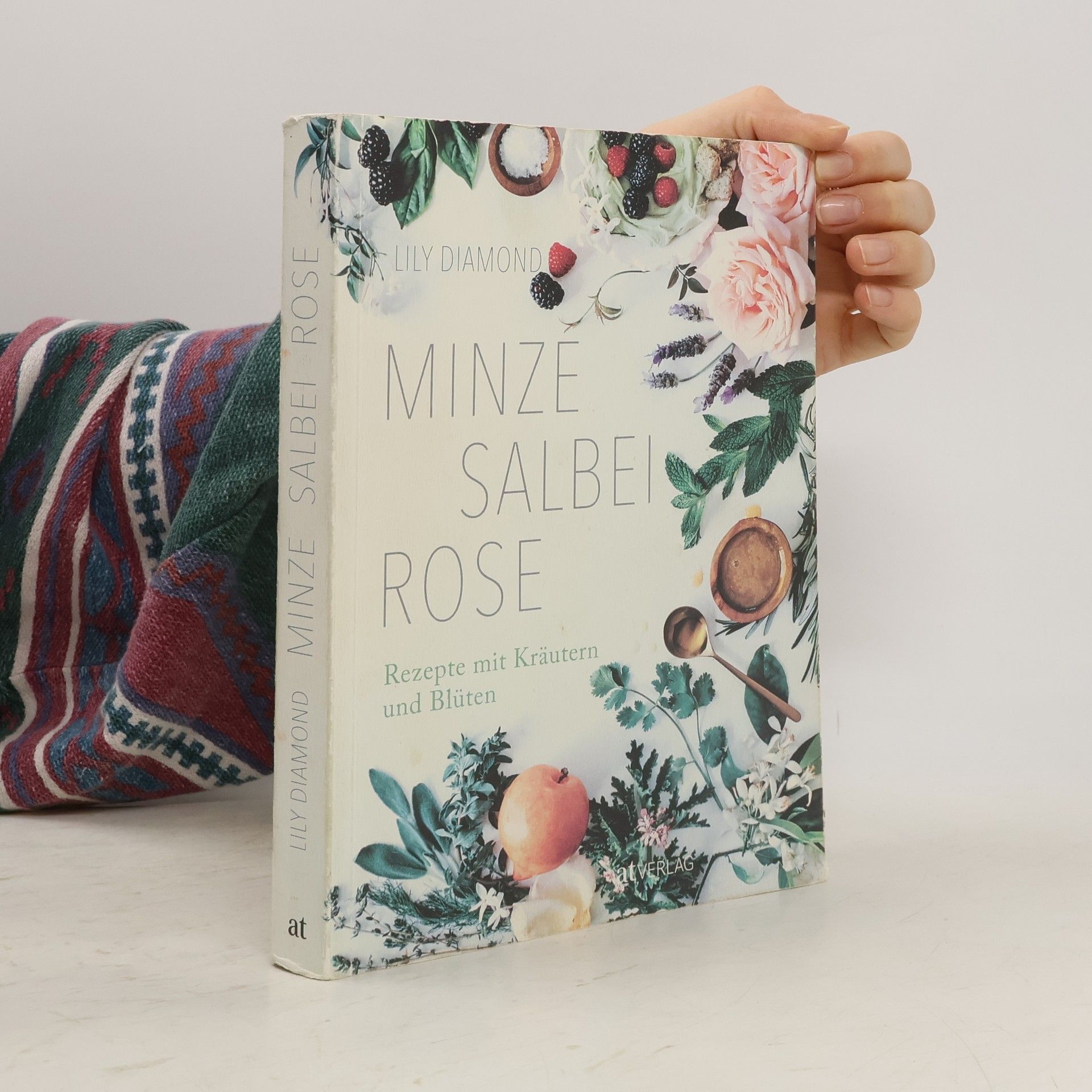 piz!1149398272! Minze, Salbei, Rose