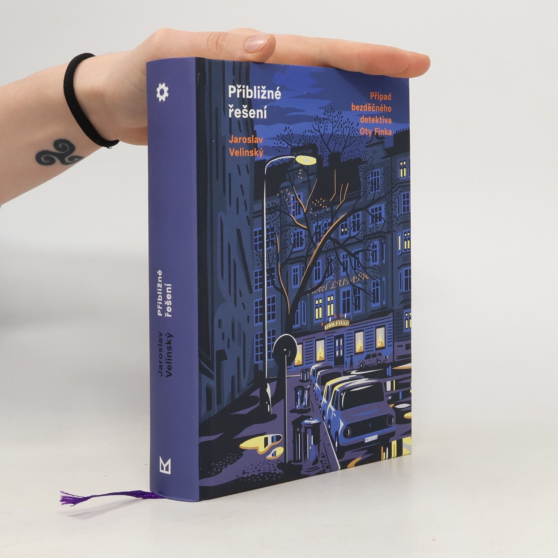 Jaroslav Velinský Přibližné řešení. Případ bezděčného detektiva Oty Finka