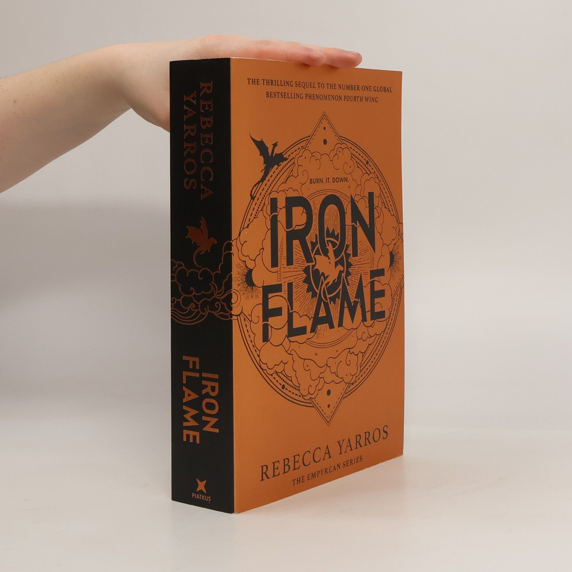 Rebecca Yarros Iron Flame