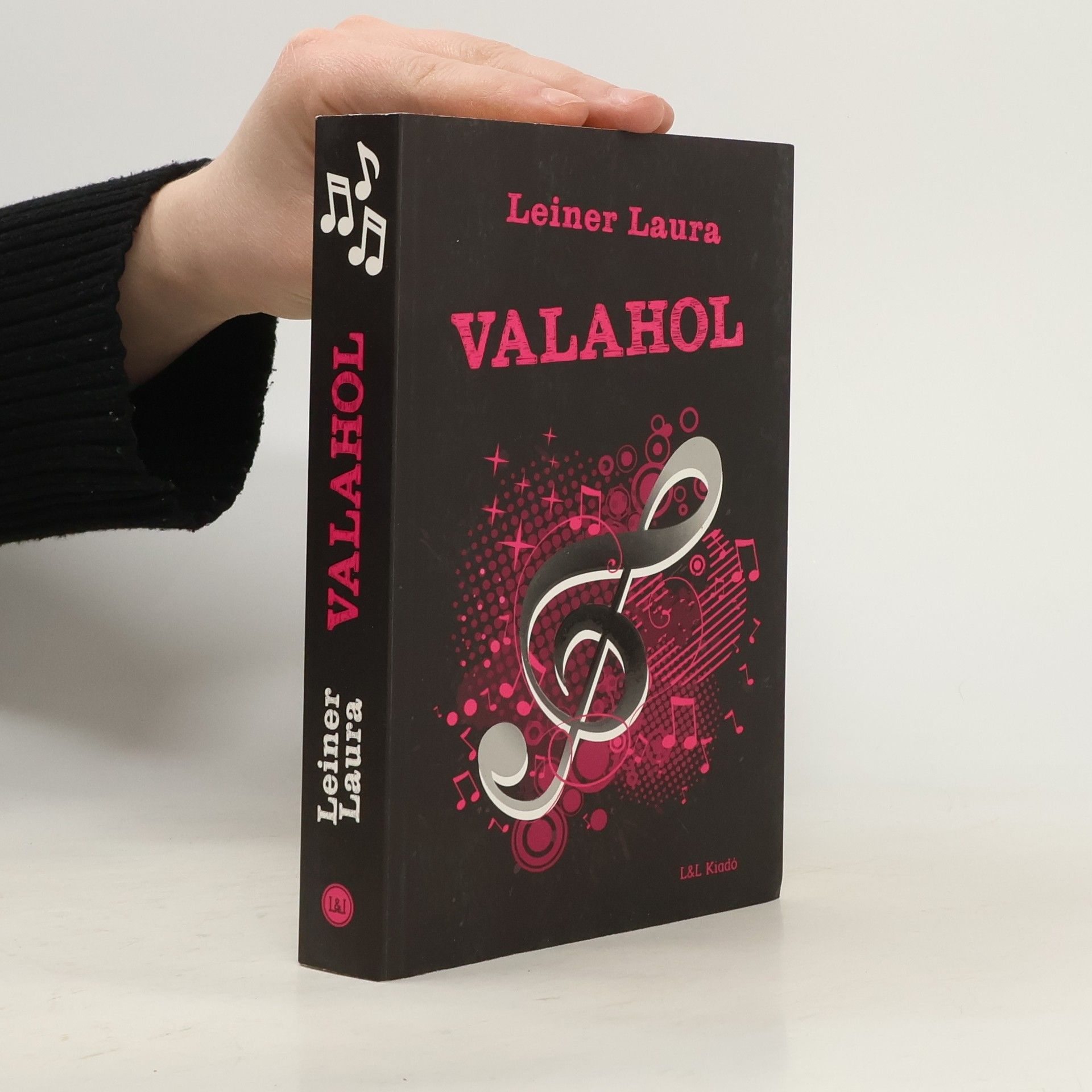 Leiner Laura Bexi-sorozat - 5: Valahol